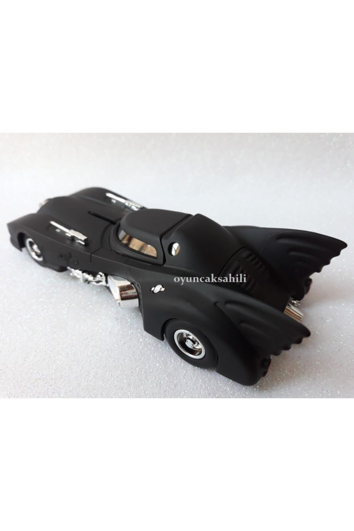 مدل خودرو TOY BATMAN METAL DIECAST CAR BATMOBILE LIGHTED PULL RELEASE VEHICLE 13.5CM اورجینال Genel Markalar