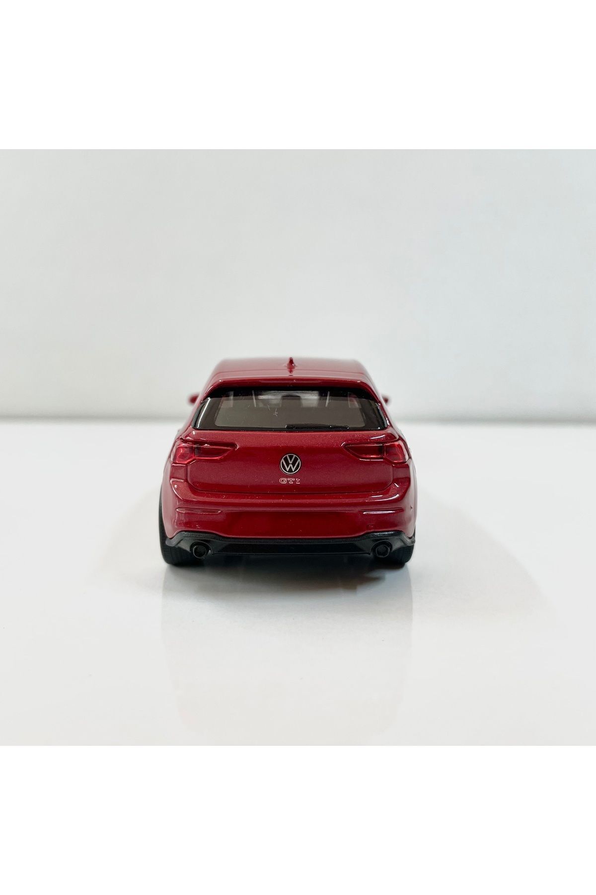 مدل خودرو VOLKSWAGEN GOLF 8 GTI 1 36 SCALE WELLY DIECAST METAL CAR TOY PULL DROP اورجینال WELLY