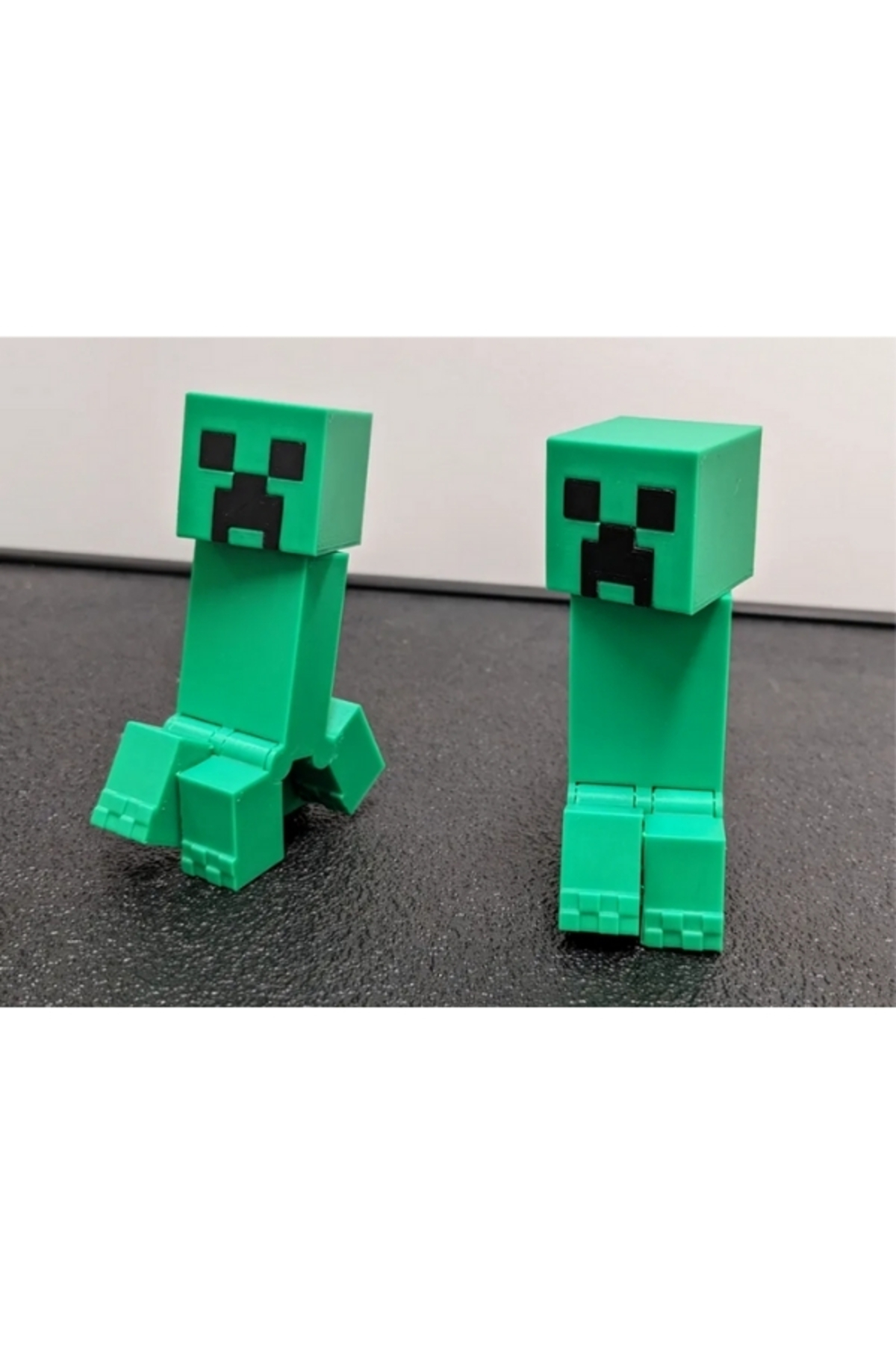 اشیاء دکوراتیو و مجسمه MINECRAFT ANIMATED CREEPER FIGURE 2 PCS FLEXIS WE MAKE IT POSSIBLE FOR YOU