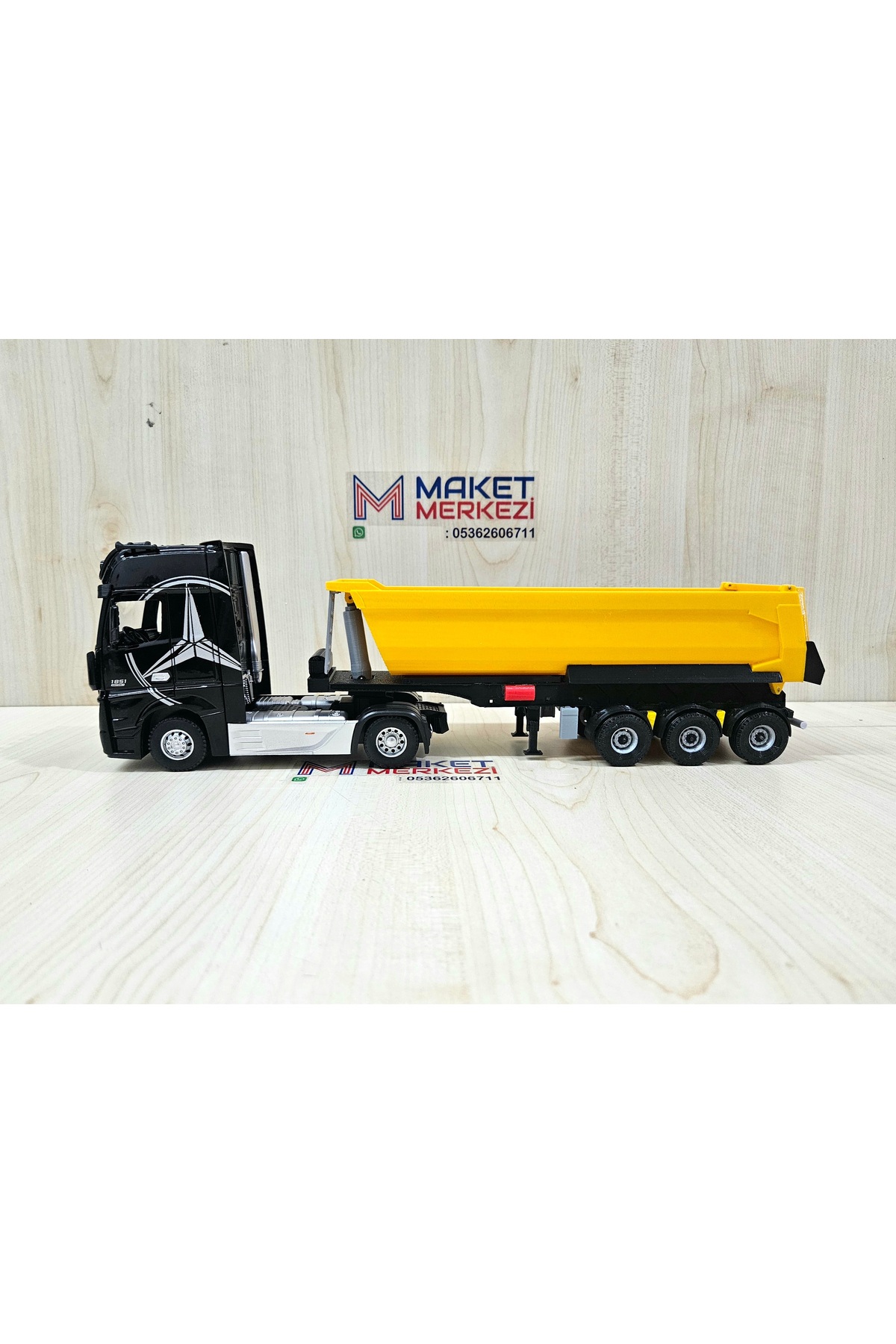 مدل خودرو 35 سانتی متر طول 1 36 MERCEDES ACTROS DUMP TRUCK MODEL نام نوشته شده مشکی اورجینال Maket