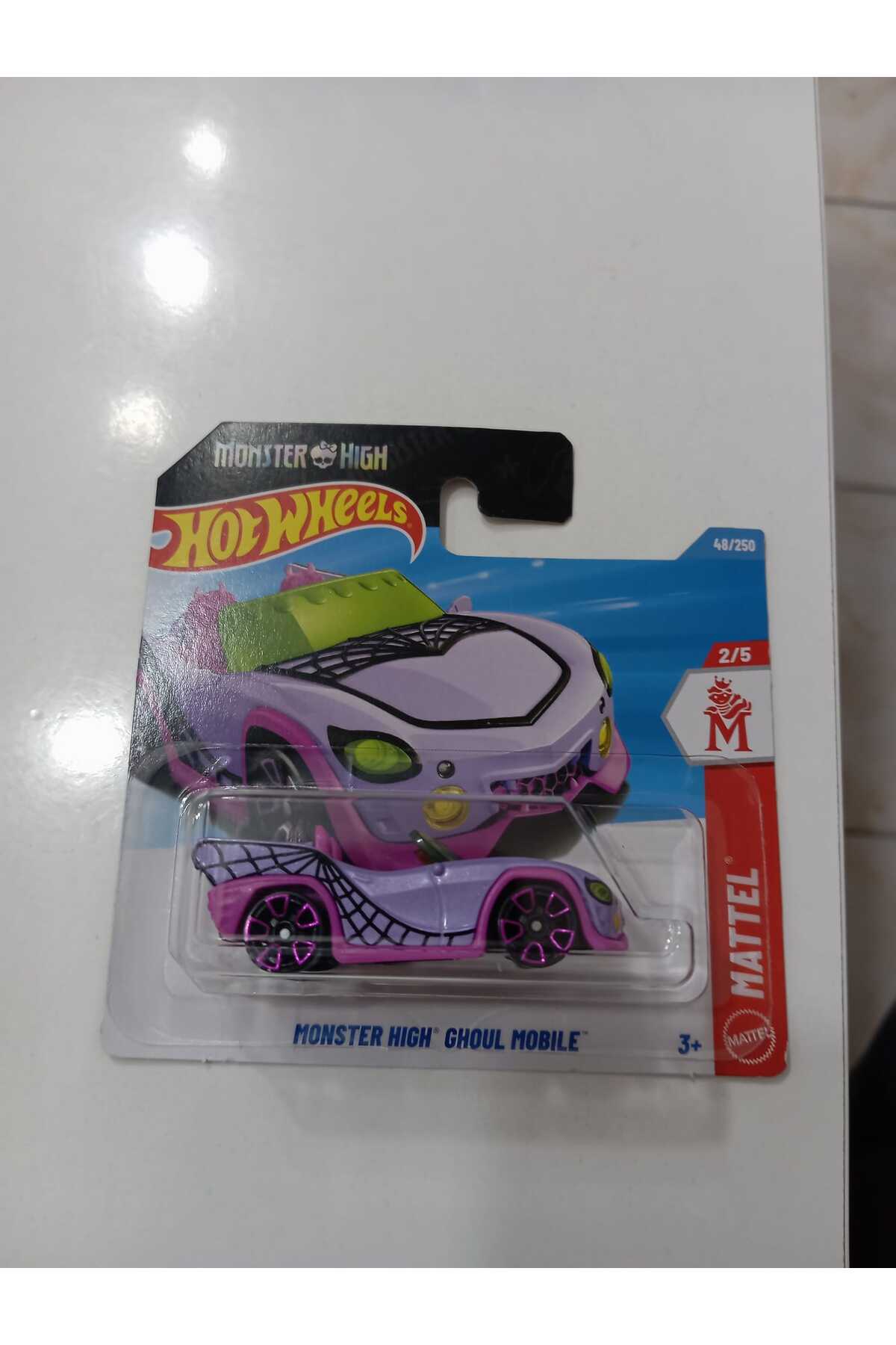 ماشین اسباب بازی کیف MONSTER HIGH GHOUL MOBILE 2026 B از ترکیه HOT WHEELS