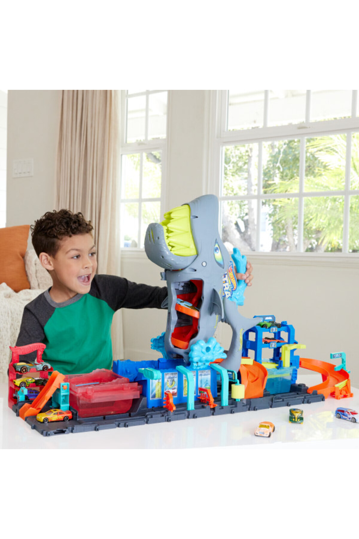 ماشین اسباب بازی شستشوی کوسه زرق و برق دار هات ویلز اورجینال HOT WHEELS