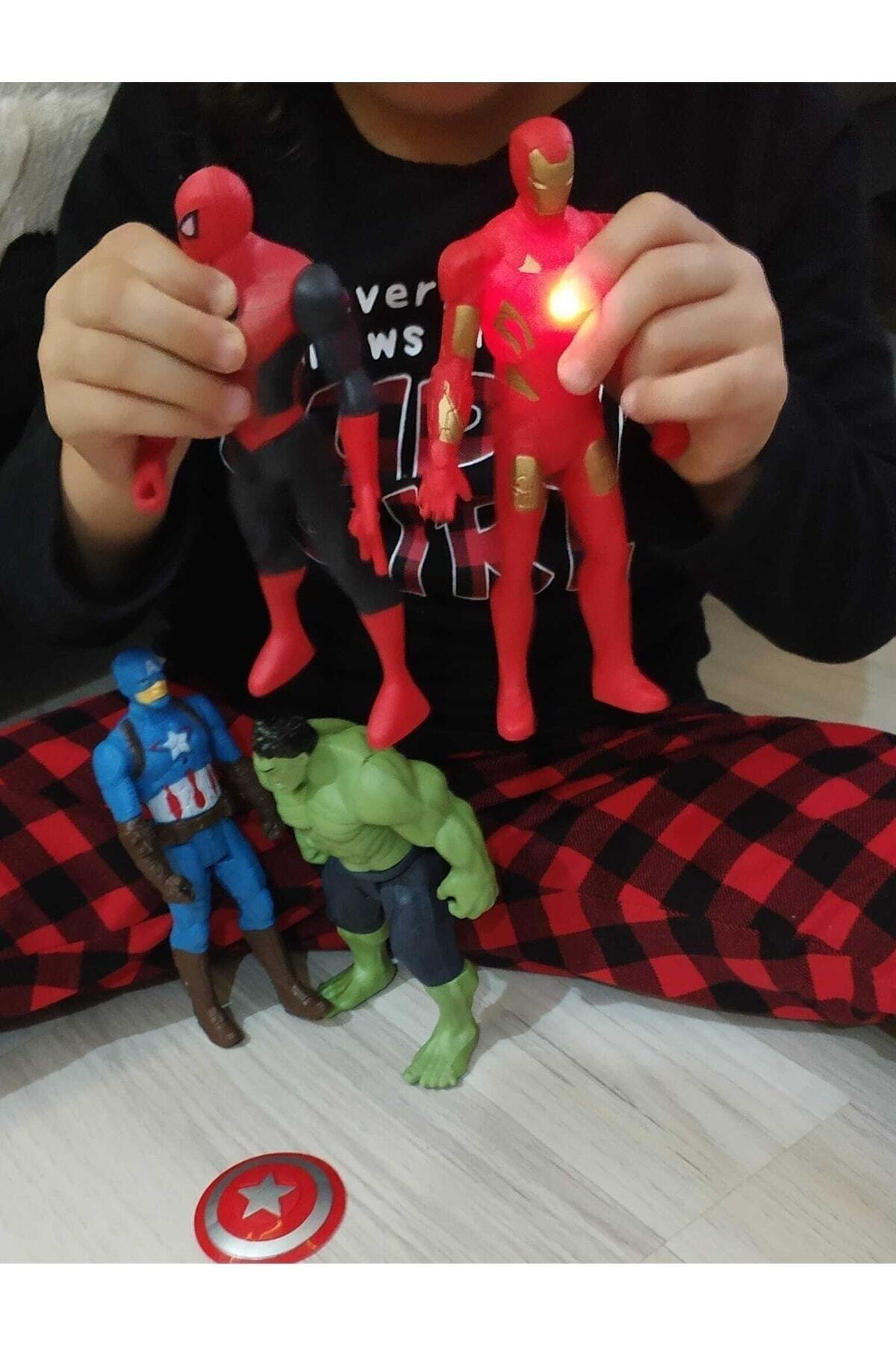 اسباب بازی های فیگور دیگر مجموعه 4 تایی سایز بزرگ 18 سانتی متری MARVEL AVENGERS LIGHTED FIGURES مرد عنکبوتی کاپیتان آمریکا هالک آهنی Ailenizin Oyuncakçısı