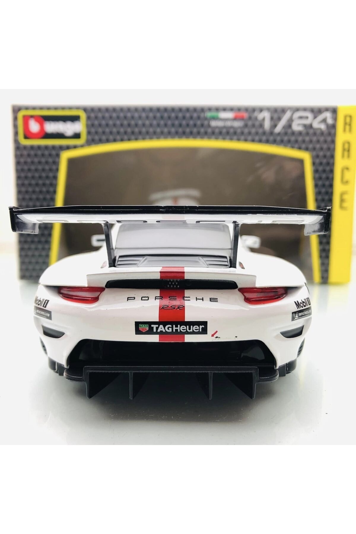 مدل خودرو 2023 جدید پورشه 911 RSR GT سفید قرمز 1:24 SCALE برند BURAGO اورجینال Burago