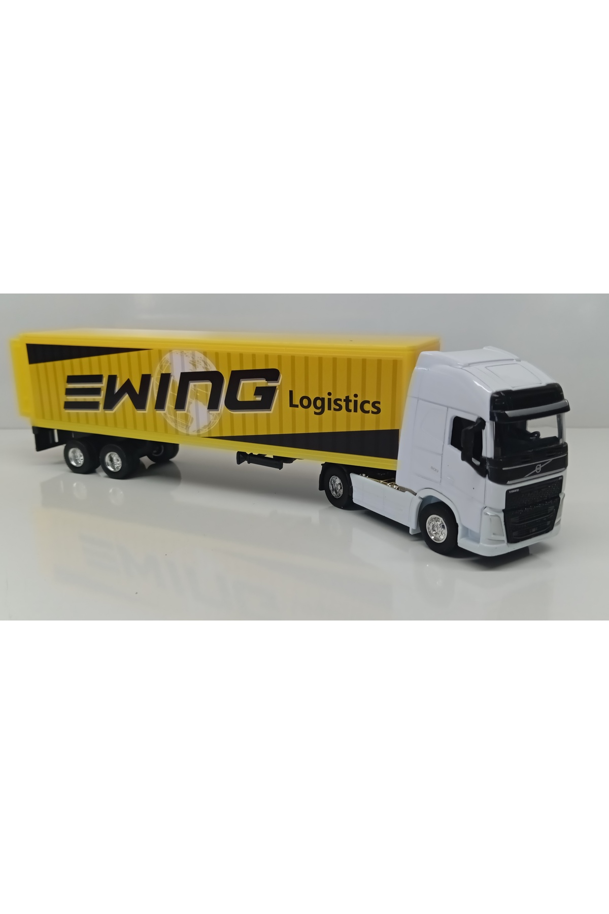 مدل خودرو DIANOMI WELLY 1:64 VOLVO FH TRAILER سایز کوچک اورجینال WELLY