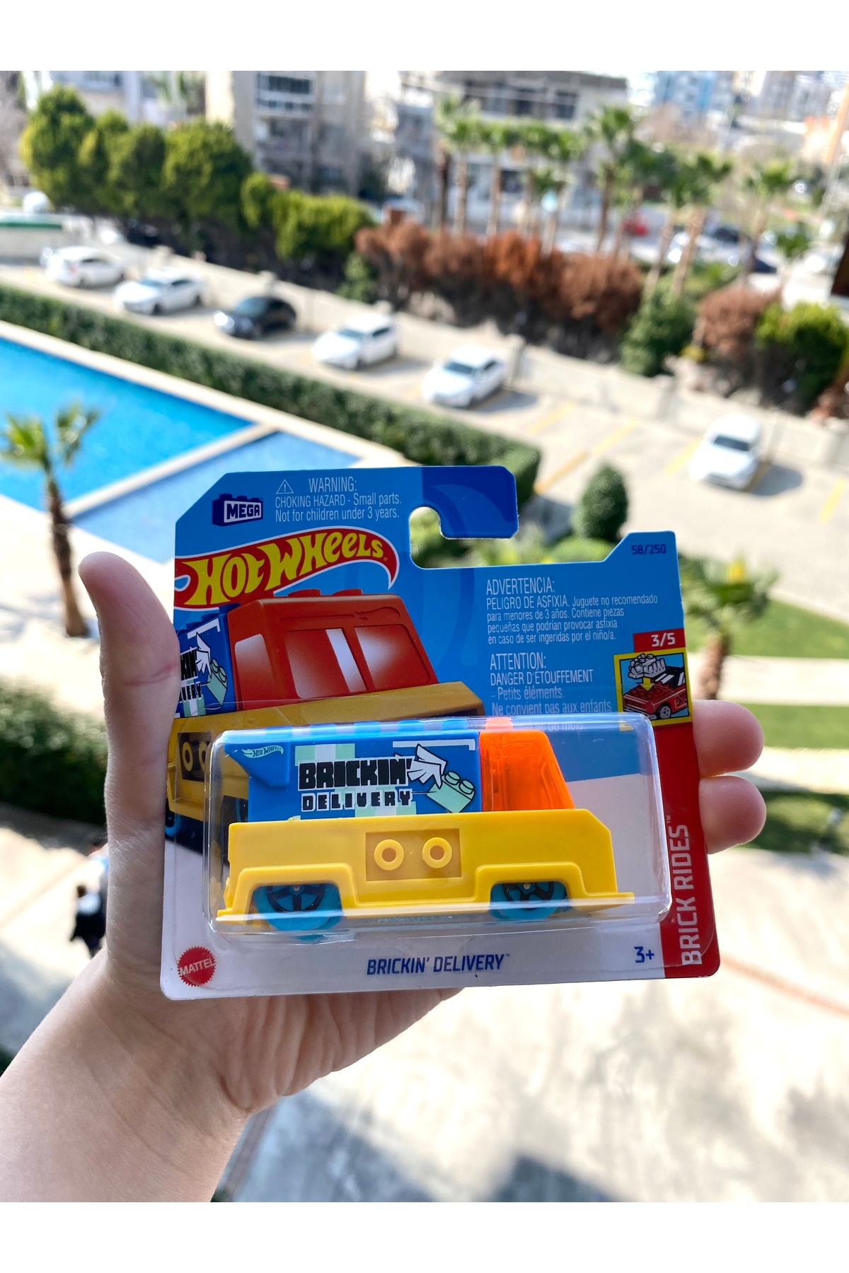 ماشین اسباب بازی HOTWHEELS DELIVERY BRICKKIN 1 64 مقیاس هات ویلز اورجینال HOT WHEELS