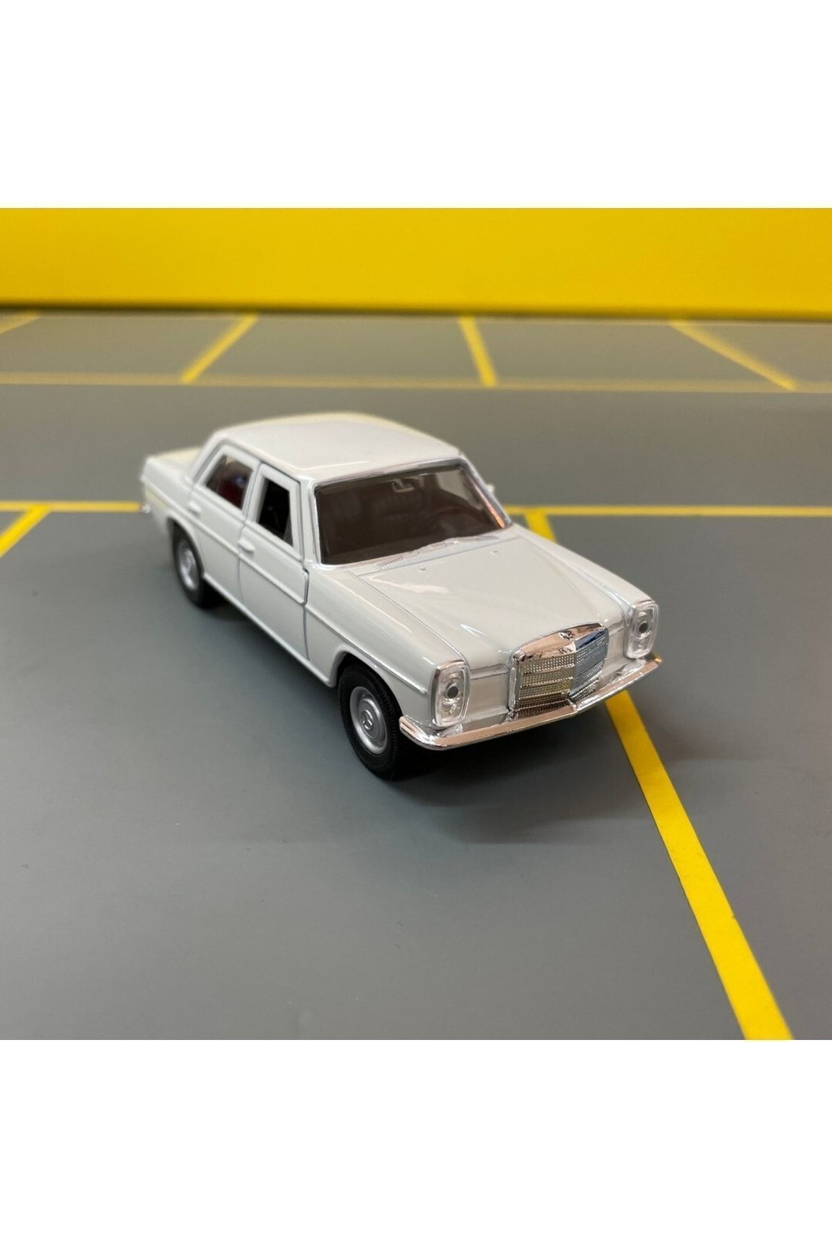 مدل خودرو MERCEDES BENZ 220 W115 1 36 SCALE DIECAST METAL MODEL CAR PULL DROP TOY اورجینال Genel Markalar