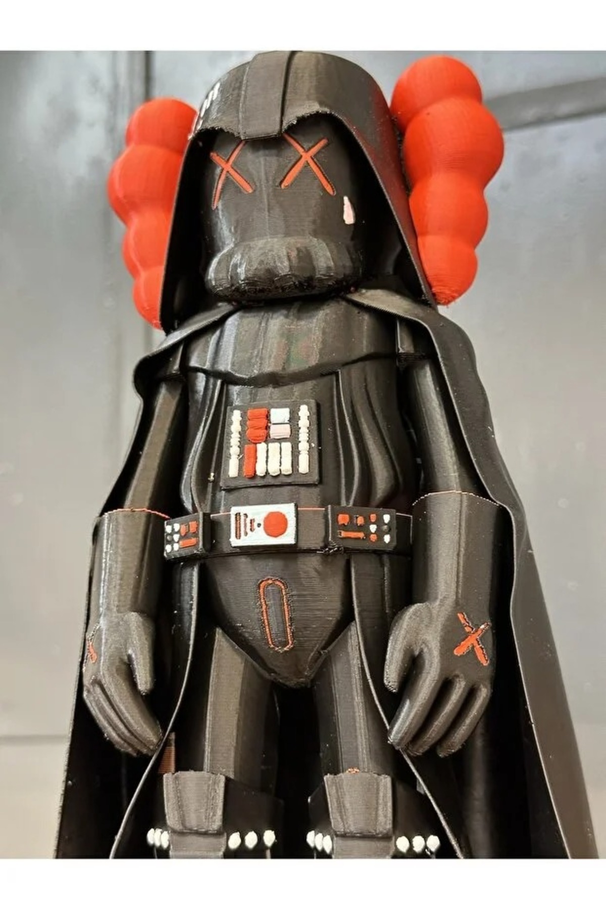 فیگور KAWS DARTH VADER FIGUR PAINTED STARWARS بزرگ سایز 20 سانتی متر FOLİNZA