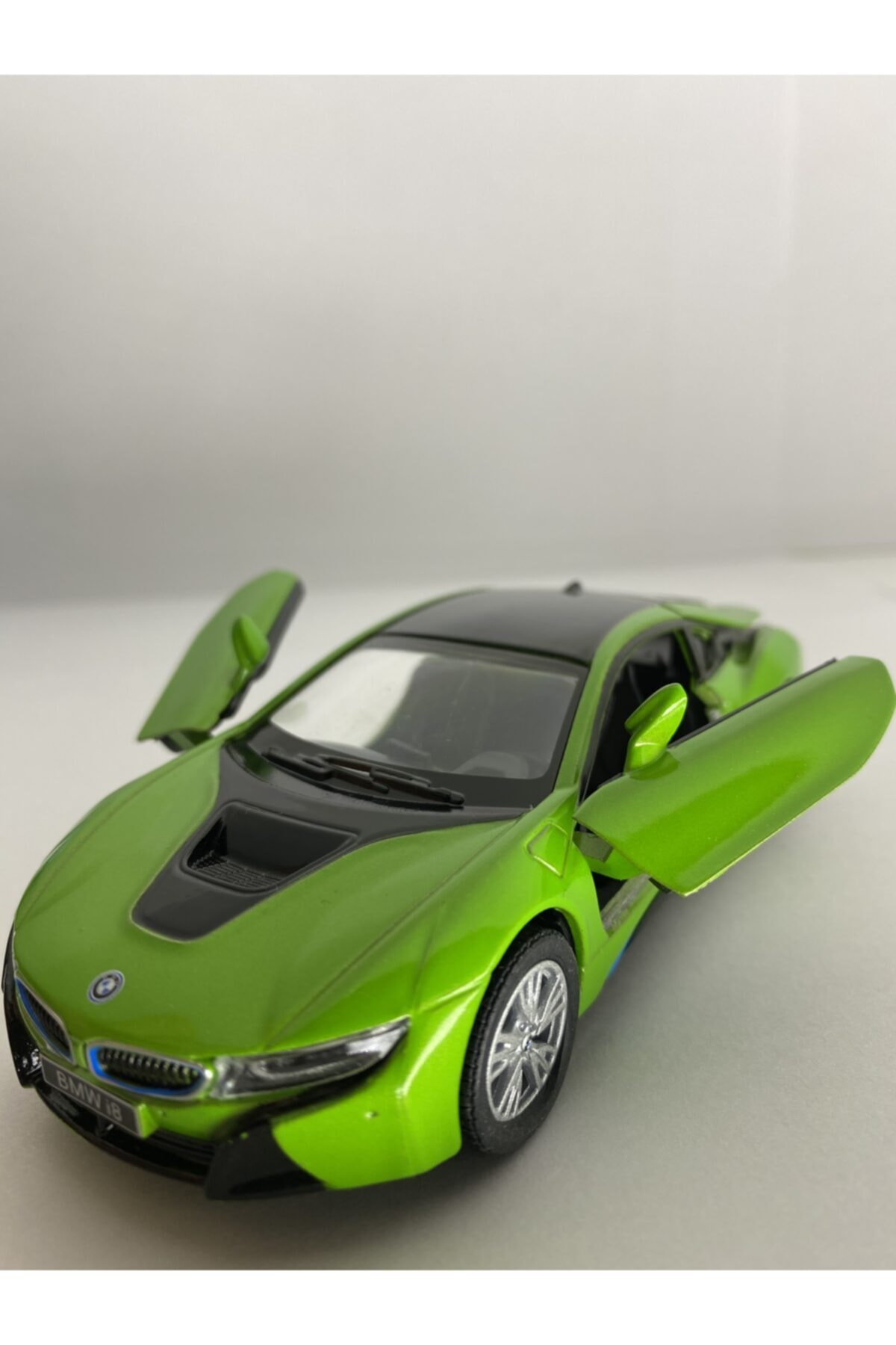 مدل خودرو ماشین اسباب بازی فلزی BMW I8 چک و دارای مجوز DROP اورجینال Diecast