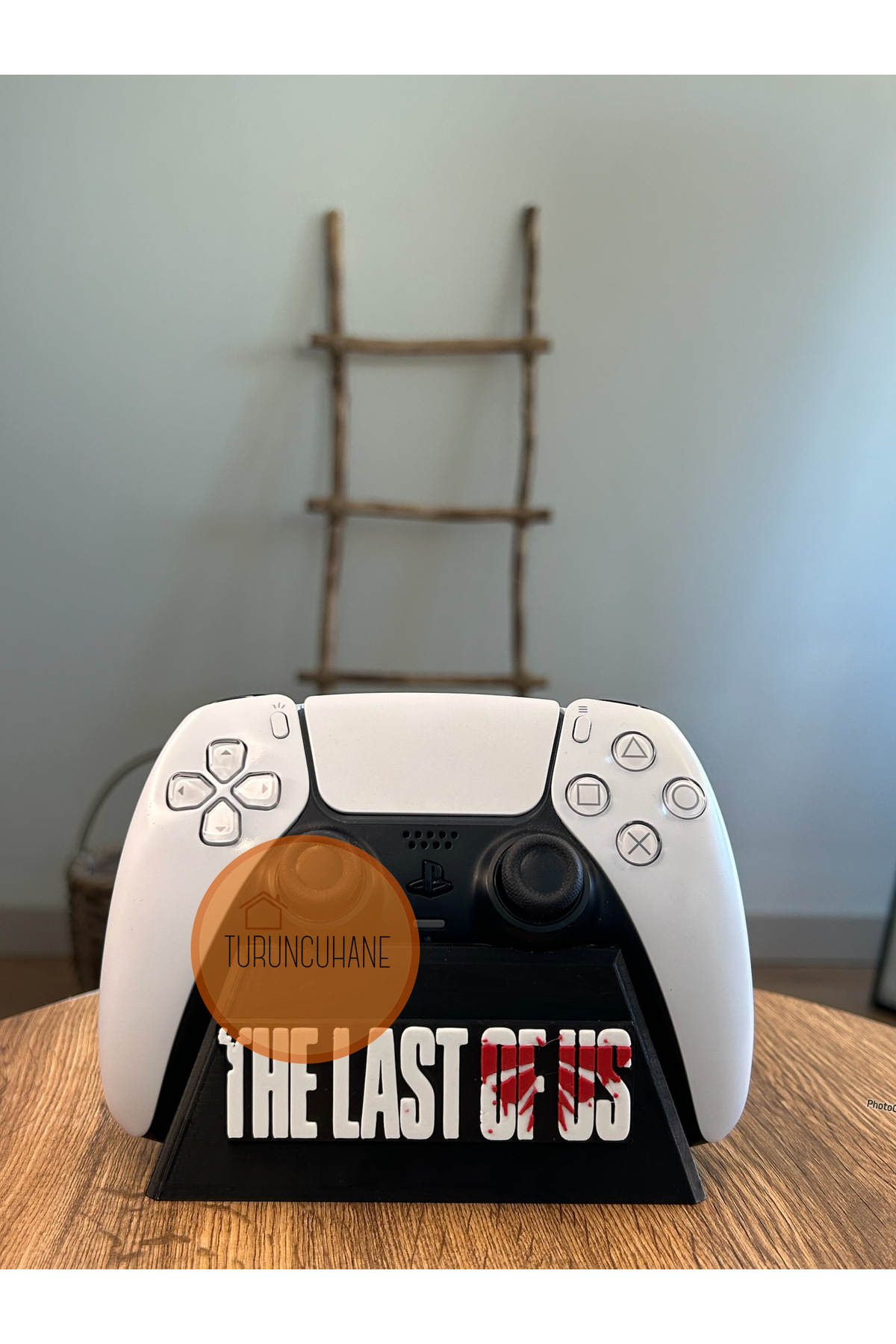 فیگور لوازم جانبی گیمر PS5 DUALSENSE PS4 DUALSHOCK LOGO STAND THE LAST OF US از ترکیه TURUNCUHANE