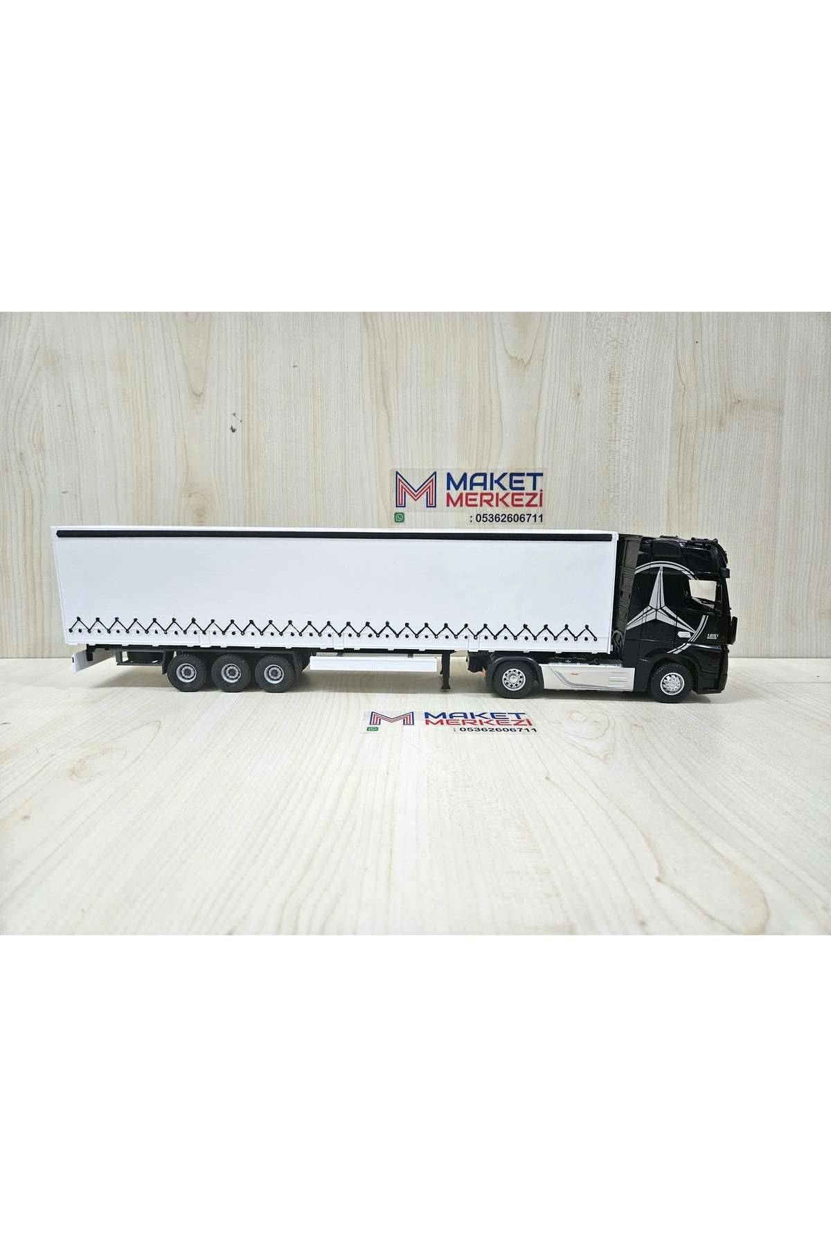 مدل خودرو نیم متر طول 1 36 MERCEDES ACTROS TILT TRUCK MODEL نام نوشته شده مشکی اورجینال Maket