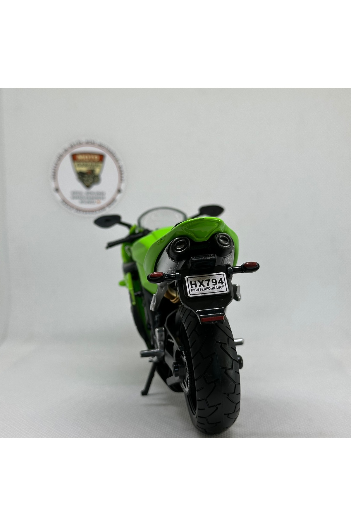 مدل خودرو یاماها YZF R1 موتورسیکلت دیکست 1:12 – فلزی و اسباب بازی کلکسیونی سبز اورجینال Maisto Diecast