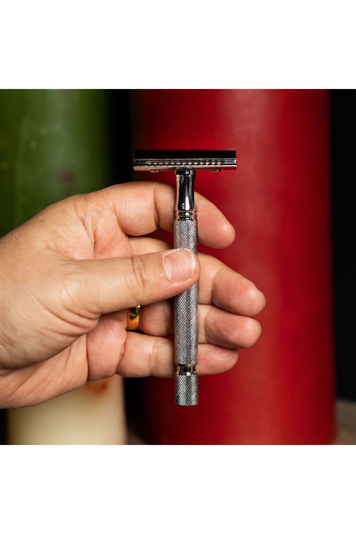 تیغ اصلاح کروم با دسته بلند و بدون تیغه مناسب برای اصلاح مرطوب و بدون تحریک پوست Pearl Shaving