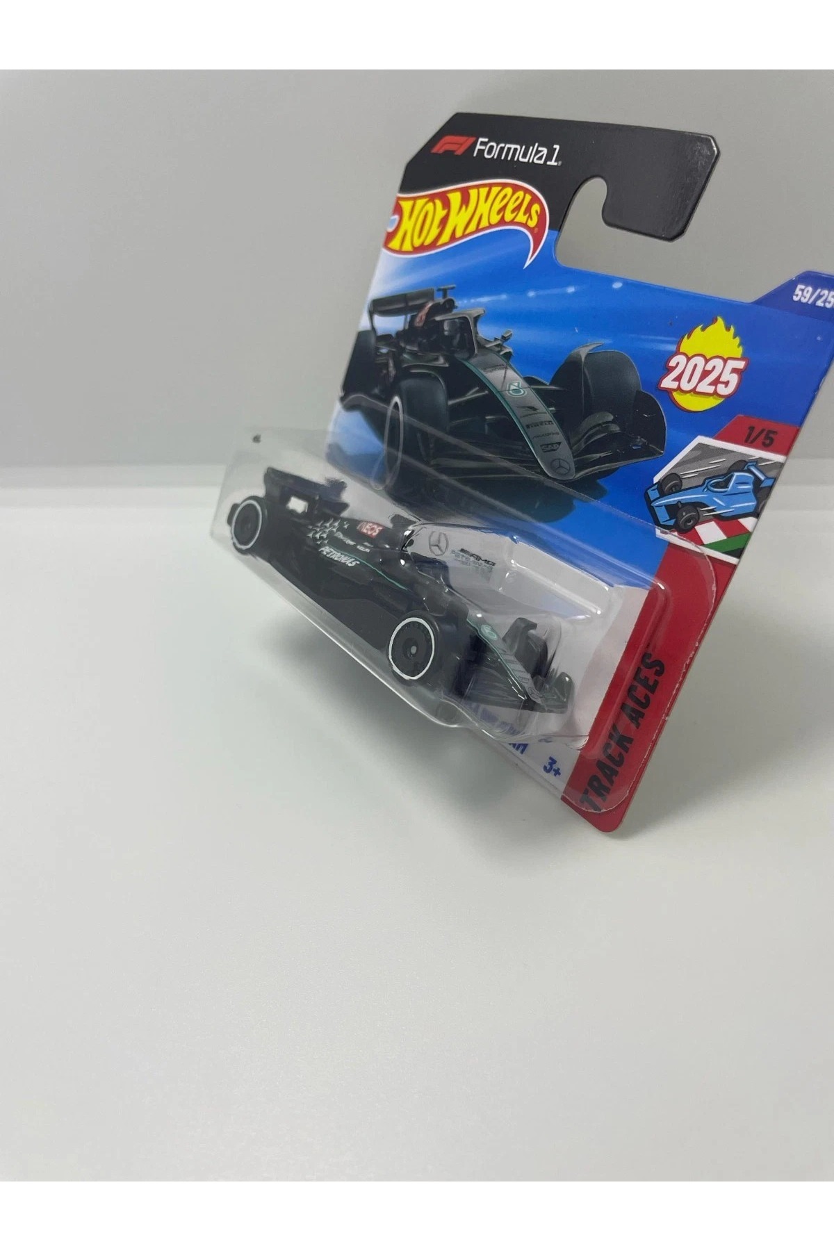 ماشین اسباب بازی MERCEDES AMG PETRONAS FORMULA 1 RACING TROUP کارت کوتاه 1: 64 2025 سری ACES هات ویلز اورجینال HOT WHEELS