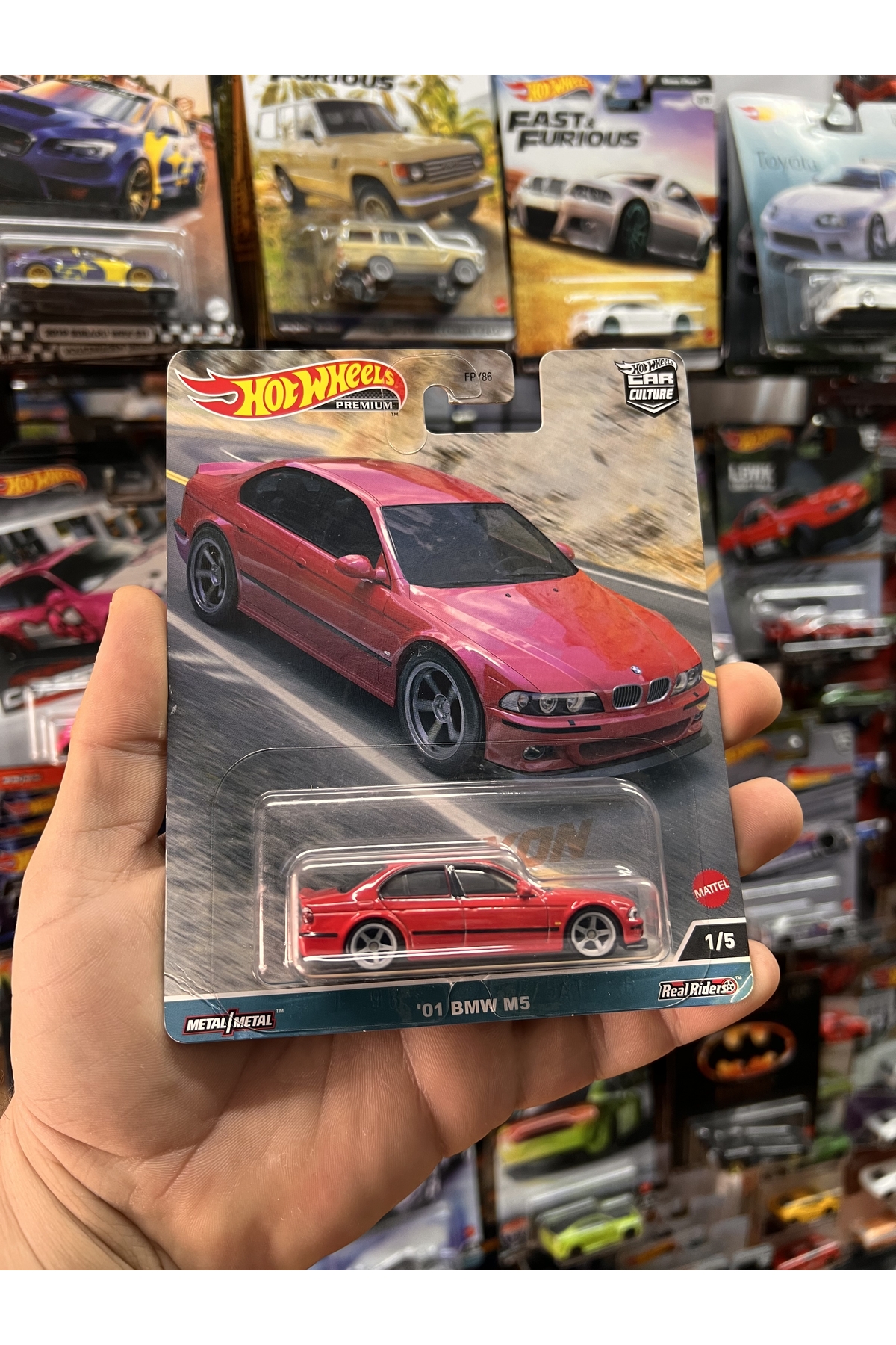 ماشین اسباب بازی بی ام و M5 پریمیوم از ترکیه HOT WHEELS