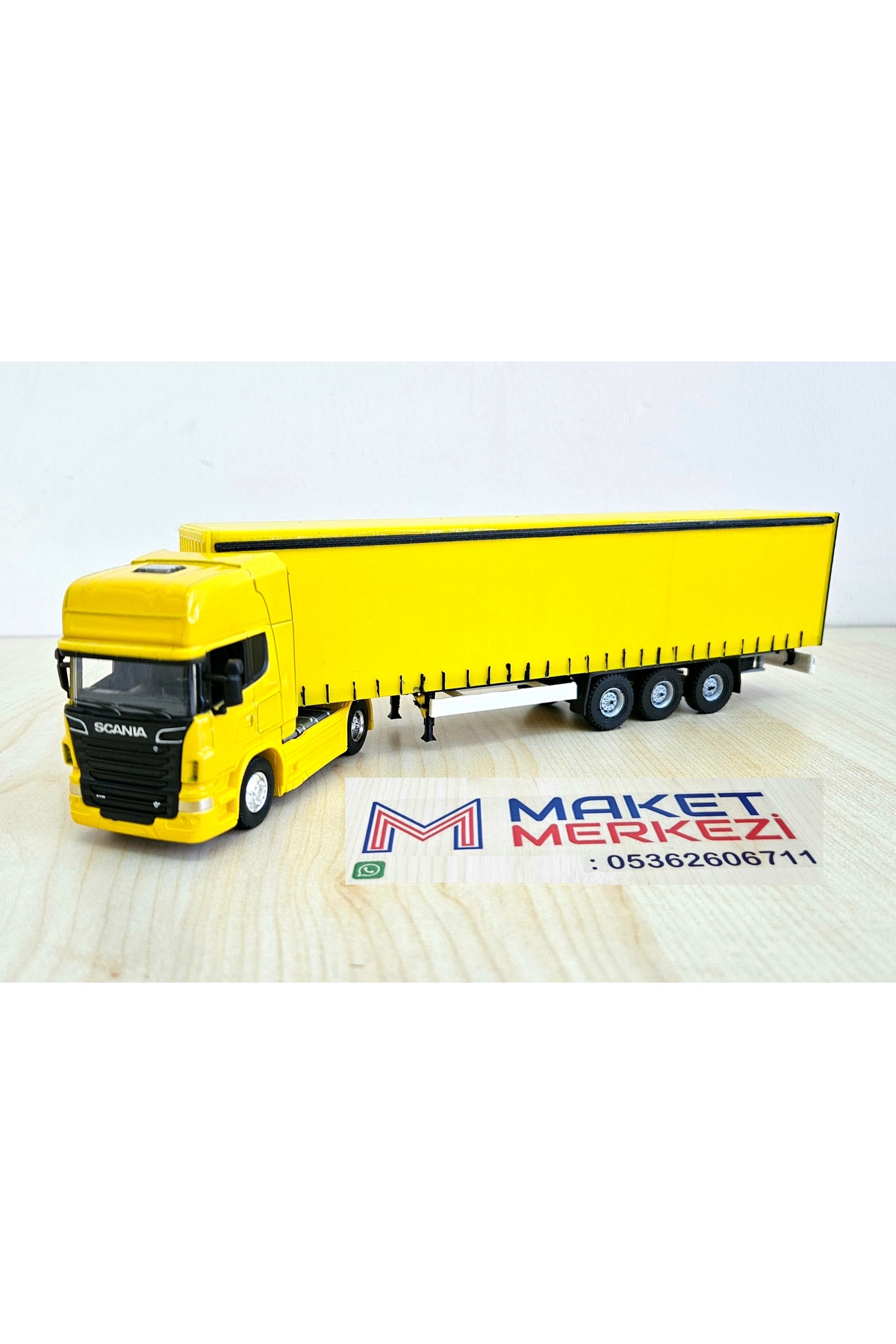مدل خودرو MAN TGX TRUCK MODEL به طول 25 سانتی متر در مقیاس 1 64 زرد رنگ نام شرکت را می توان نوشت اورجینال WELLY