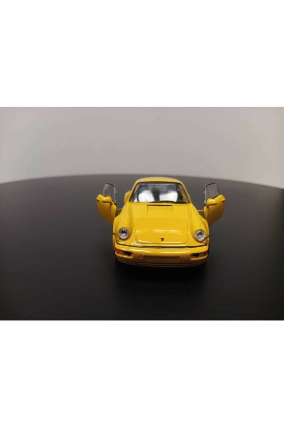 مدل خودرو 1:36 PORSCHE 911 TURBO DIECAST PULL AND DROP CAR MODEL زرد اورجینال WELLY