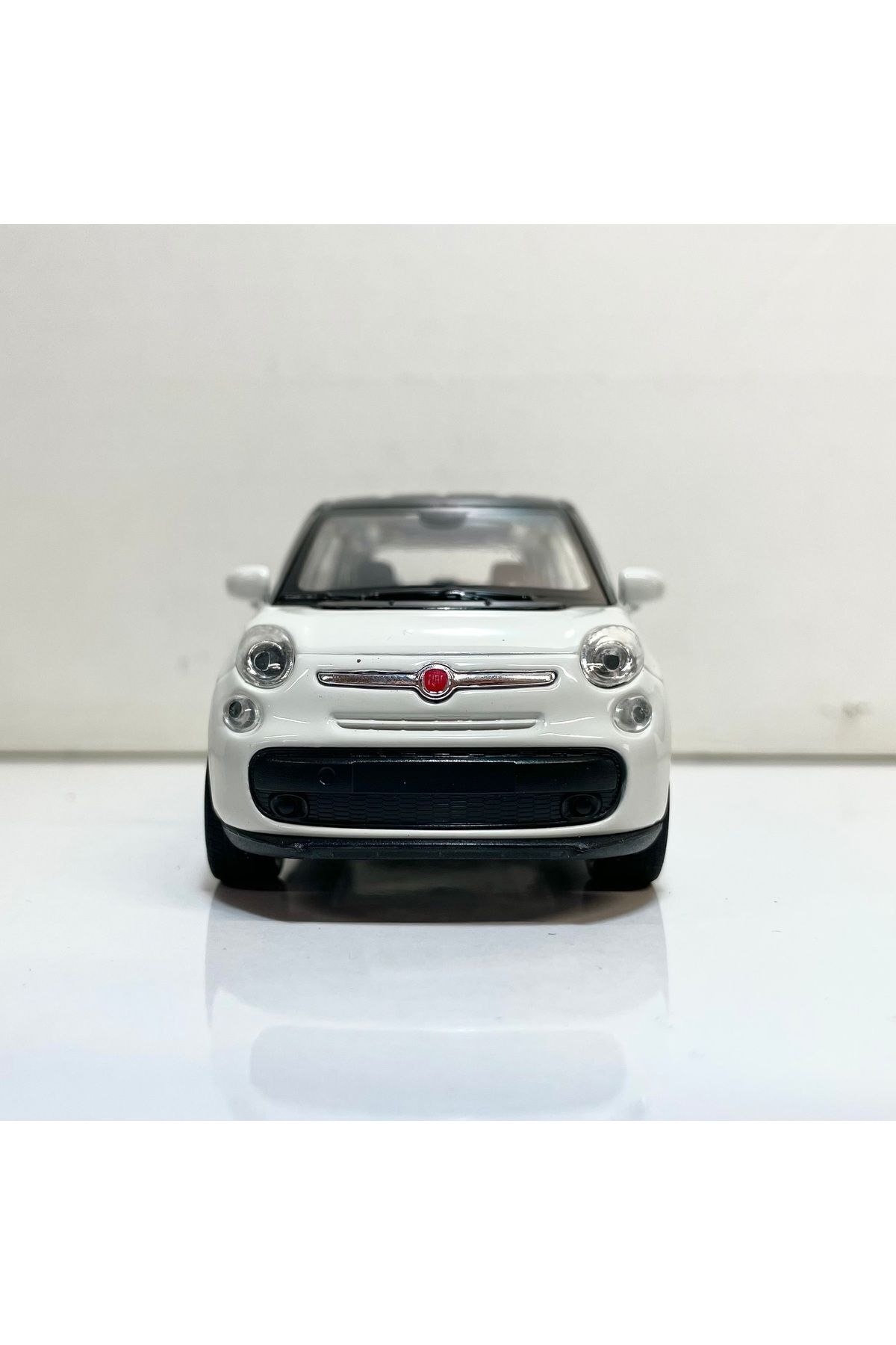 مدل خودرو FIAT 500L 2013 1 36 SCALE DIECAST METAL MODEL CAR TOY 13 CM سفید اورجینال Genel Markalar