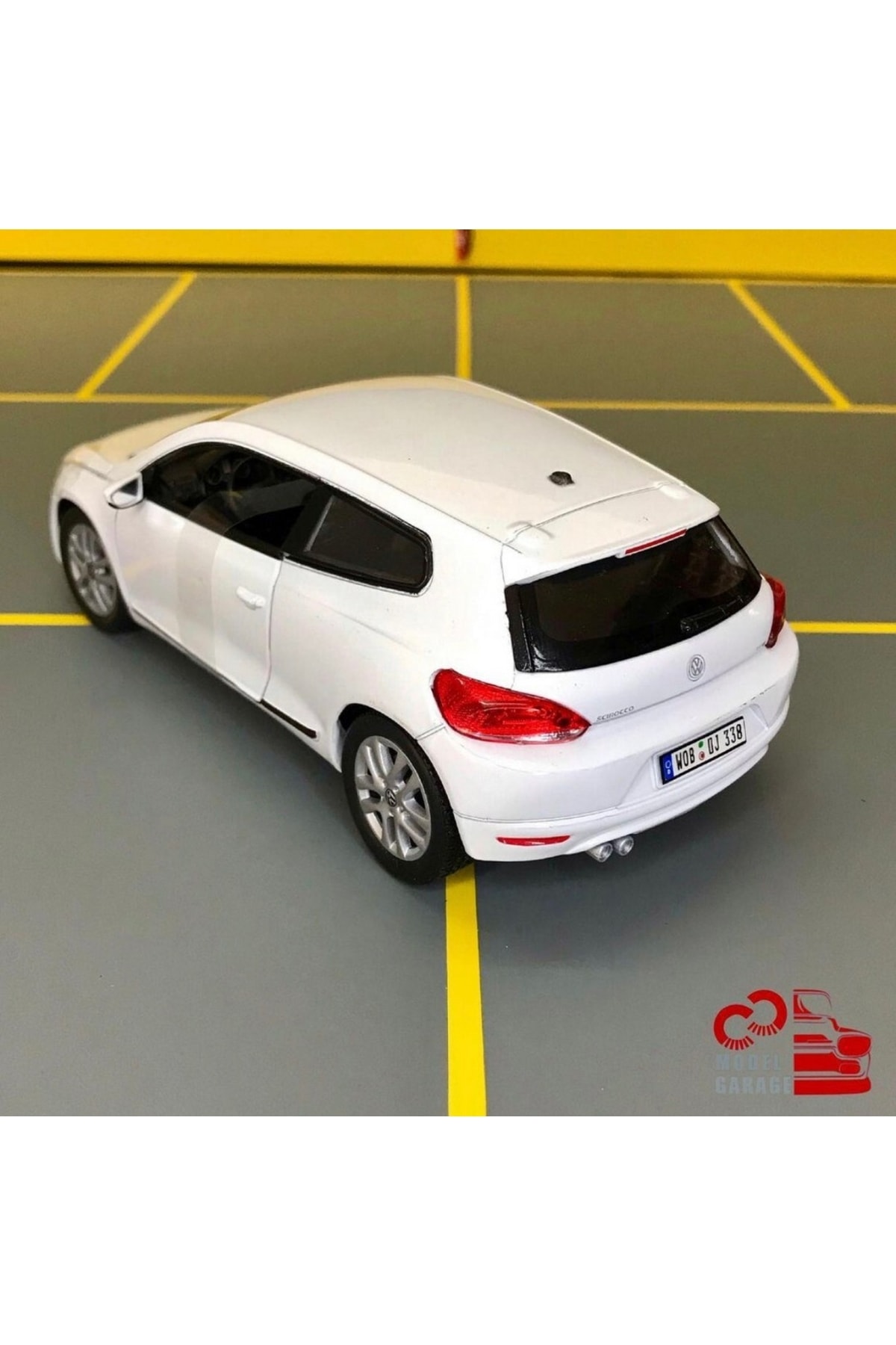 مدل خودرو VOLKSWAGEN SCIROCCO 1 24 SCALE C&amp;C MODEL GARAGE DIECAST METAL اورجینال WELLY