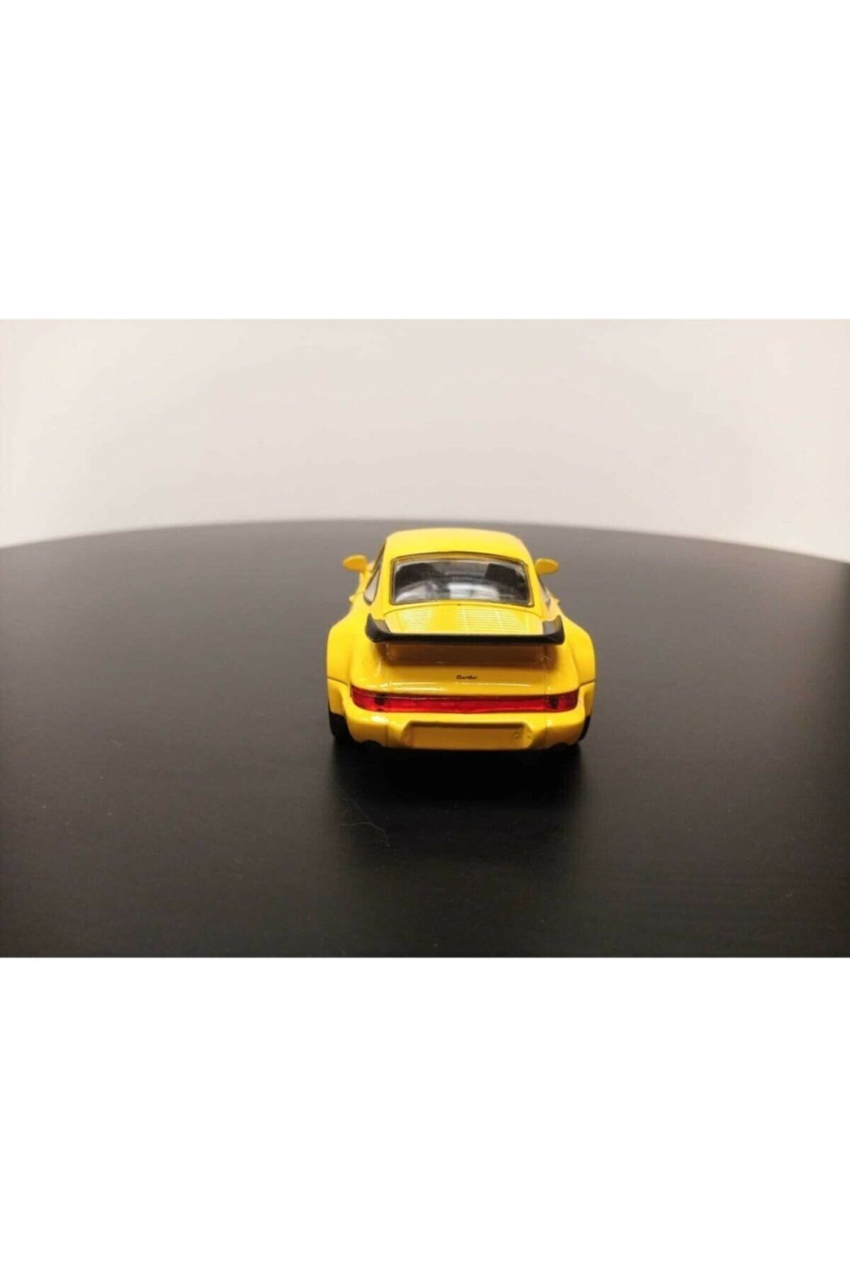 مدل خودرو 1:36 PORSCHE 911 TURBO DIECAST PULL AND DROP CAR MODEL زرد اورجینال WELLY