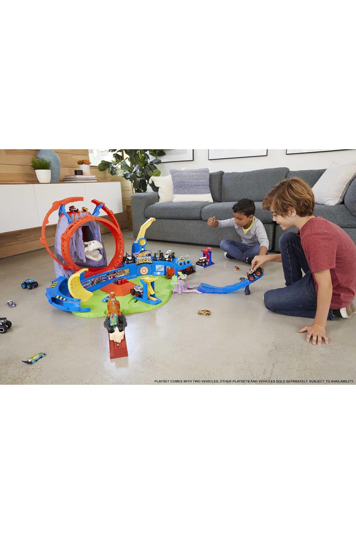 ماشین اسباب بازی مجموعه ماجراجویی میدان آتشفشانی MONSTER TRUCKS GYL14 از ترکیه HOT WHEELS