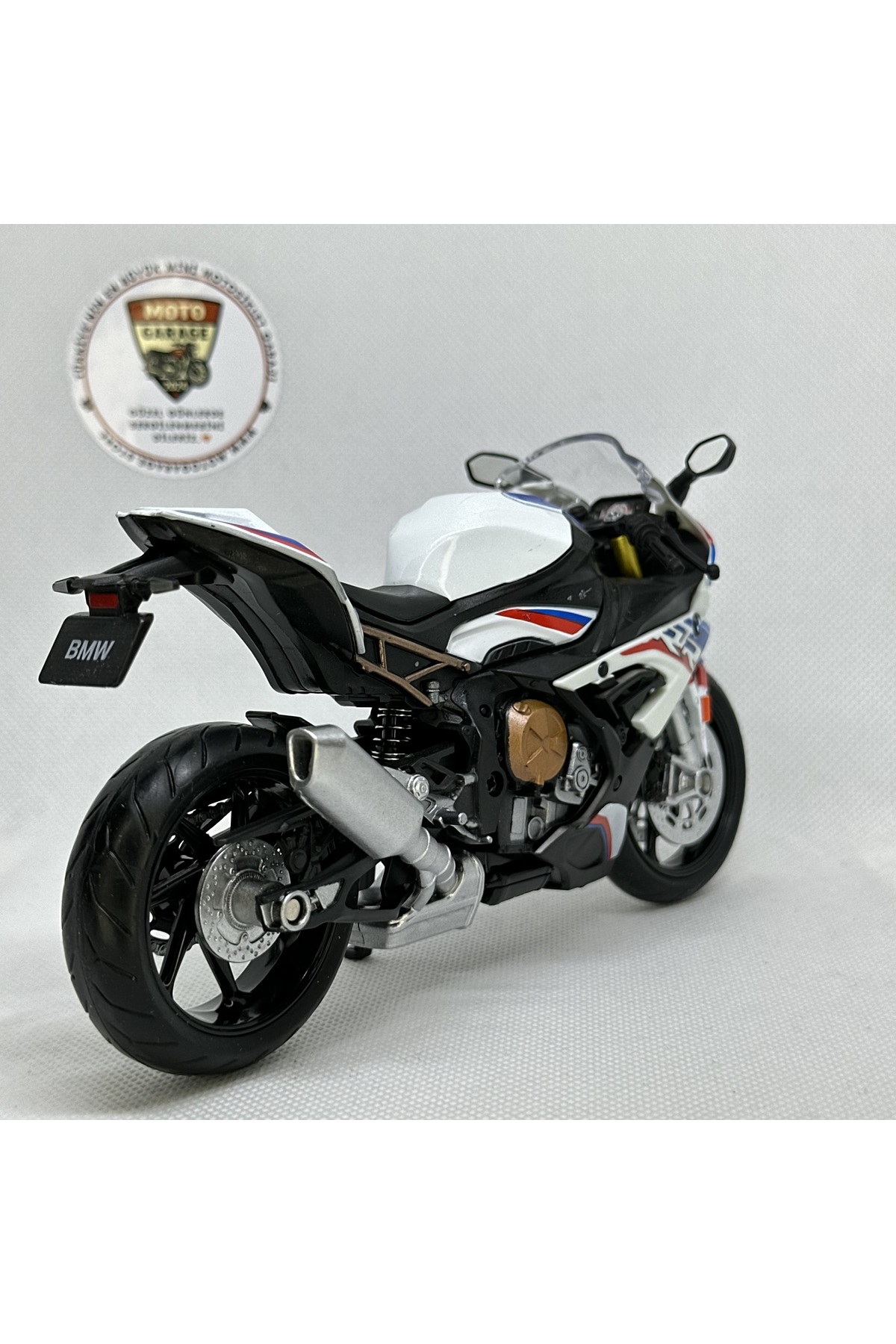 مدل خودرو موتورسیکلت BMW S1000RR 1:12 MAISTO DIECAST – مجموعه بدنه فلزی اورجینال MotoGarage