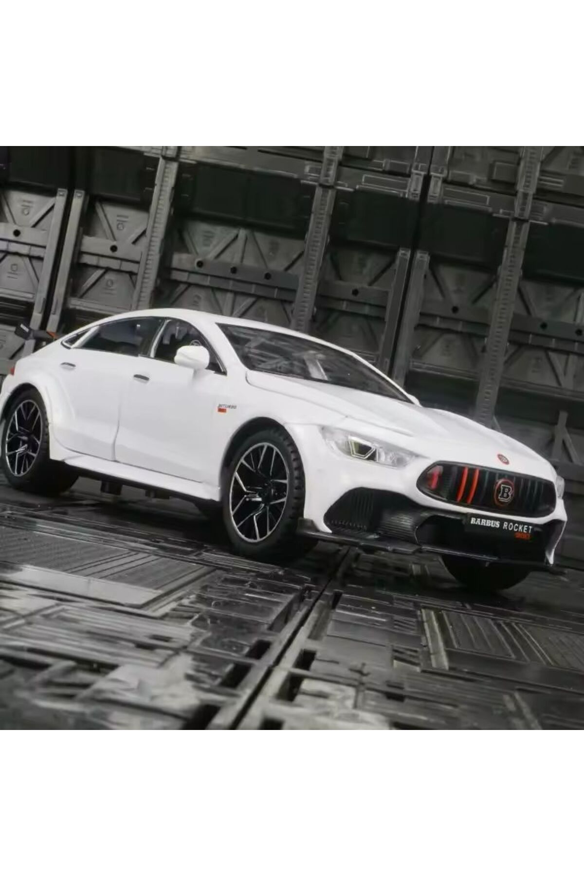 مدل خودرو 1:24 BRABUS ROCKET 900 DIECAST MODEL CAR MERCEDES AMG GTR سفید اورجینال scntoys