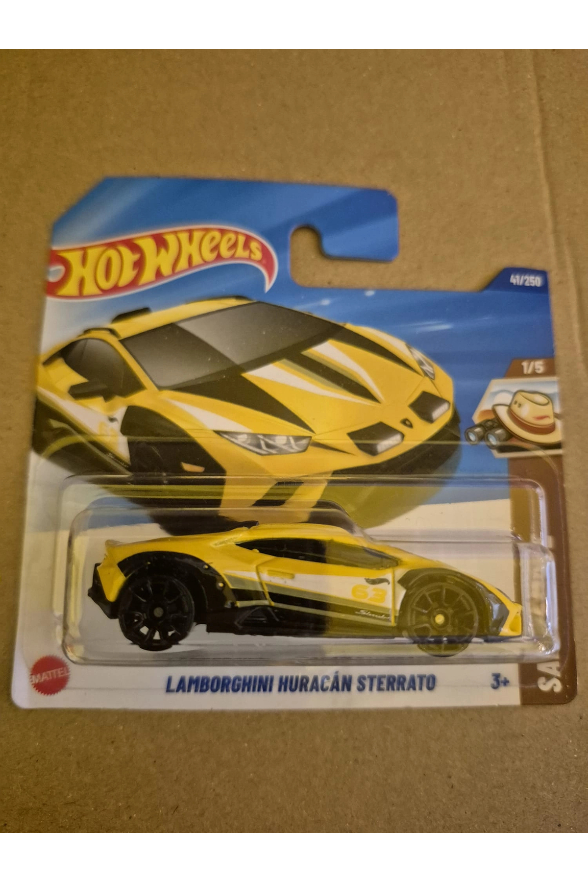 ماشین اسباب بازی کارتن کوتاه لامبورگینی هوراکان استراتو JBB86 تک از ترکیه HOT WHEELS