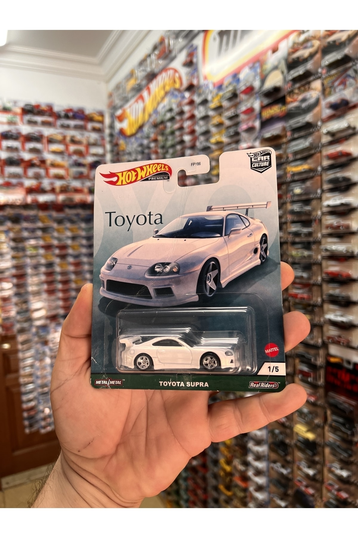 ماشین اسباب بازی تویوتا سوپرا پریمیوم از ترکیه HOT WHEELS