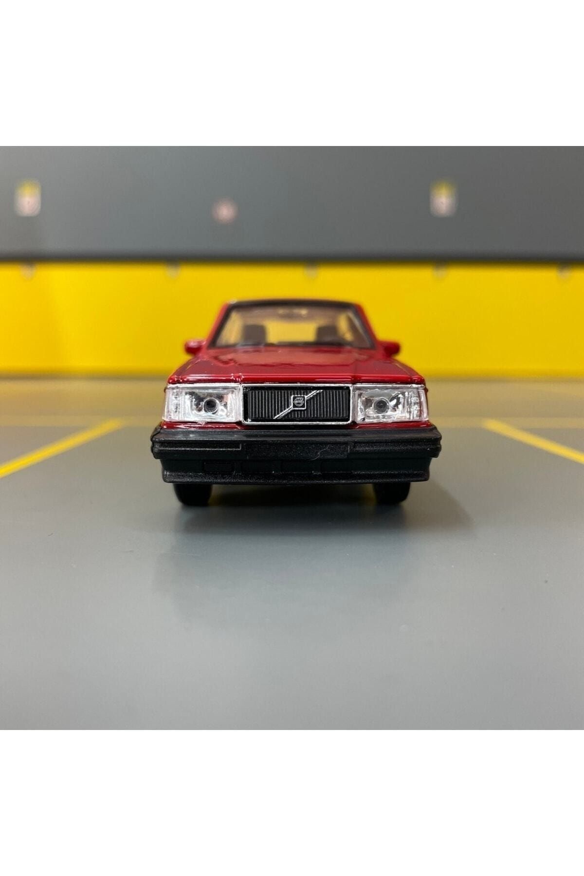 مدل خودرو ماشین اسباب بازی ولوو 240 GL 1 36 SCALE DIECAST METAL MODEL اورجینال WELLY