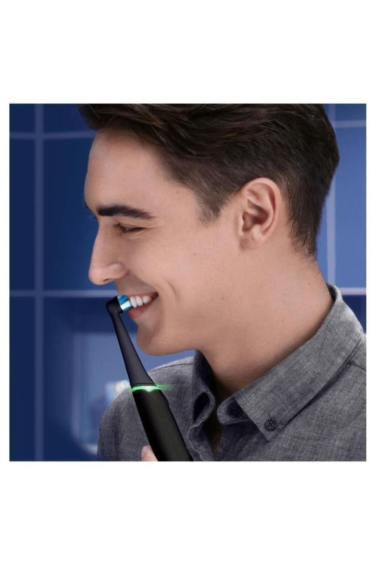 Oral-B مسواک شارژی Io 6 رنگ سیاه
