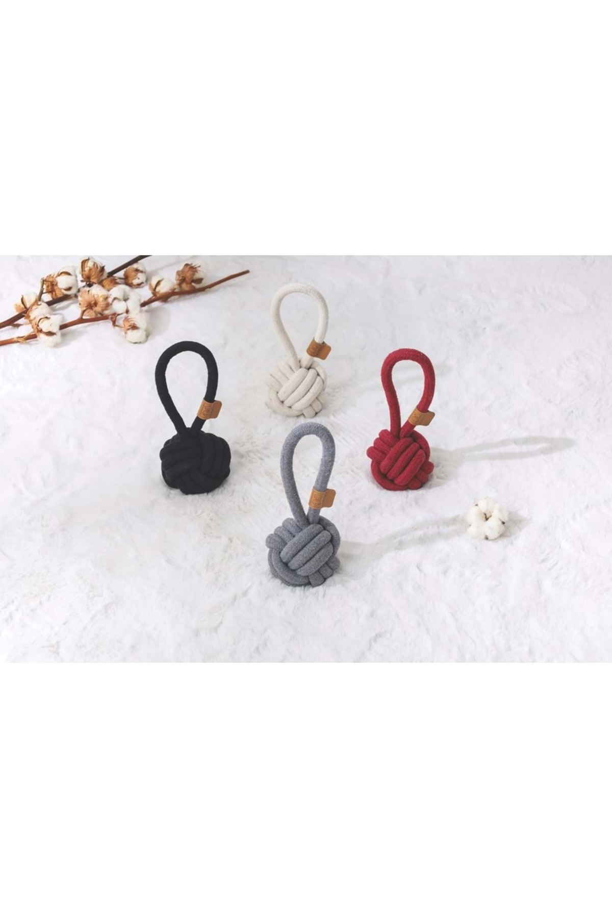 توپ اسباب‌بازی بافتنی و کشیدنی سگ Coto Black Loop Ball، ۸ سانتی‌متر، ام‌پتس M-PETS مشکی