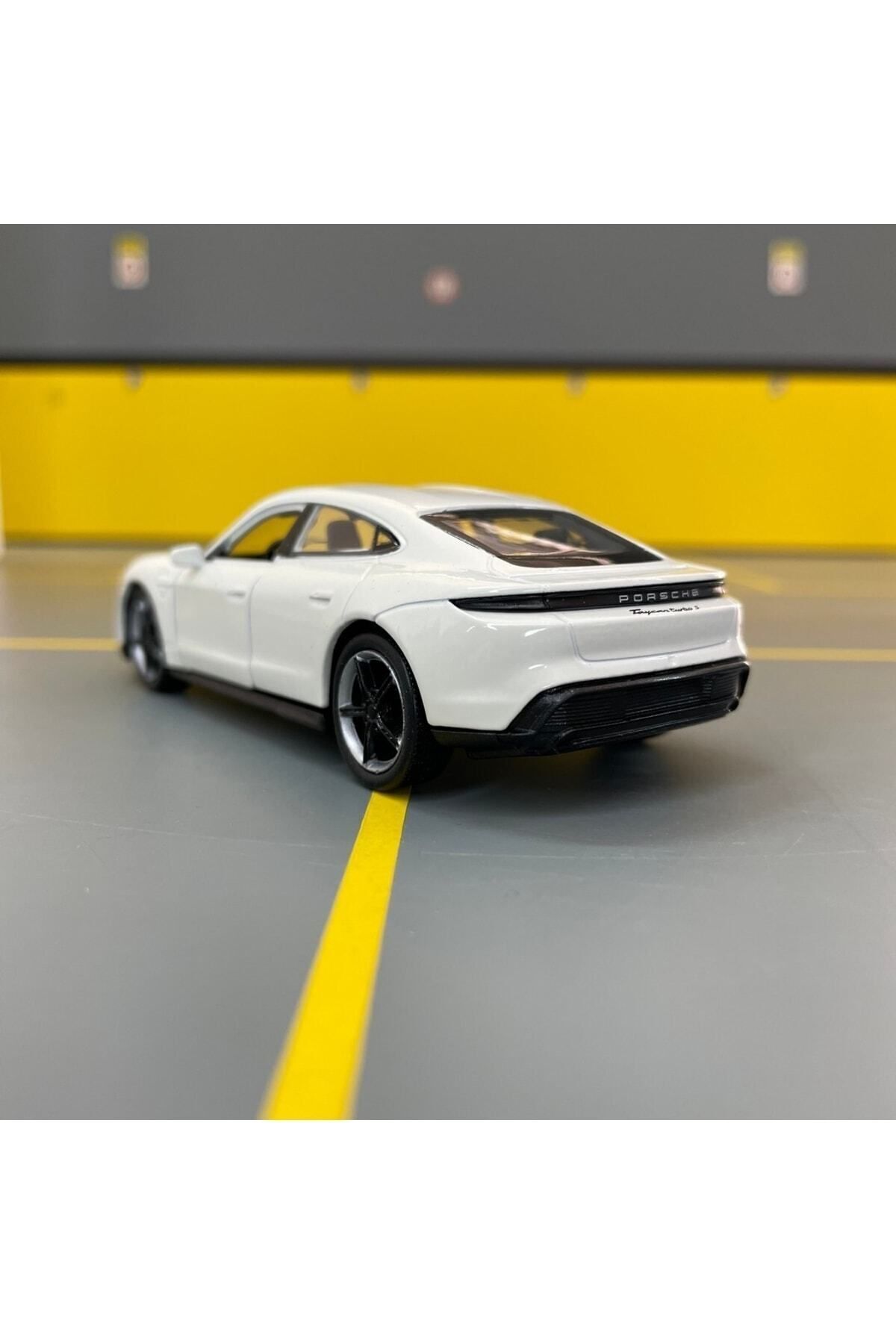 مدل خودرو PORSCHE TAYCAN TURBO S 1 36 SCALE DIECAST METAL MODEL CAR TOY اورجینال Genel Markalar