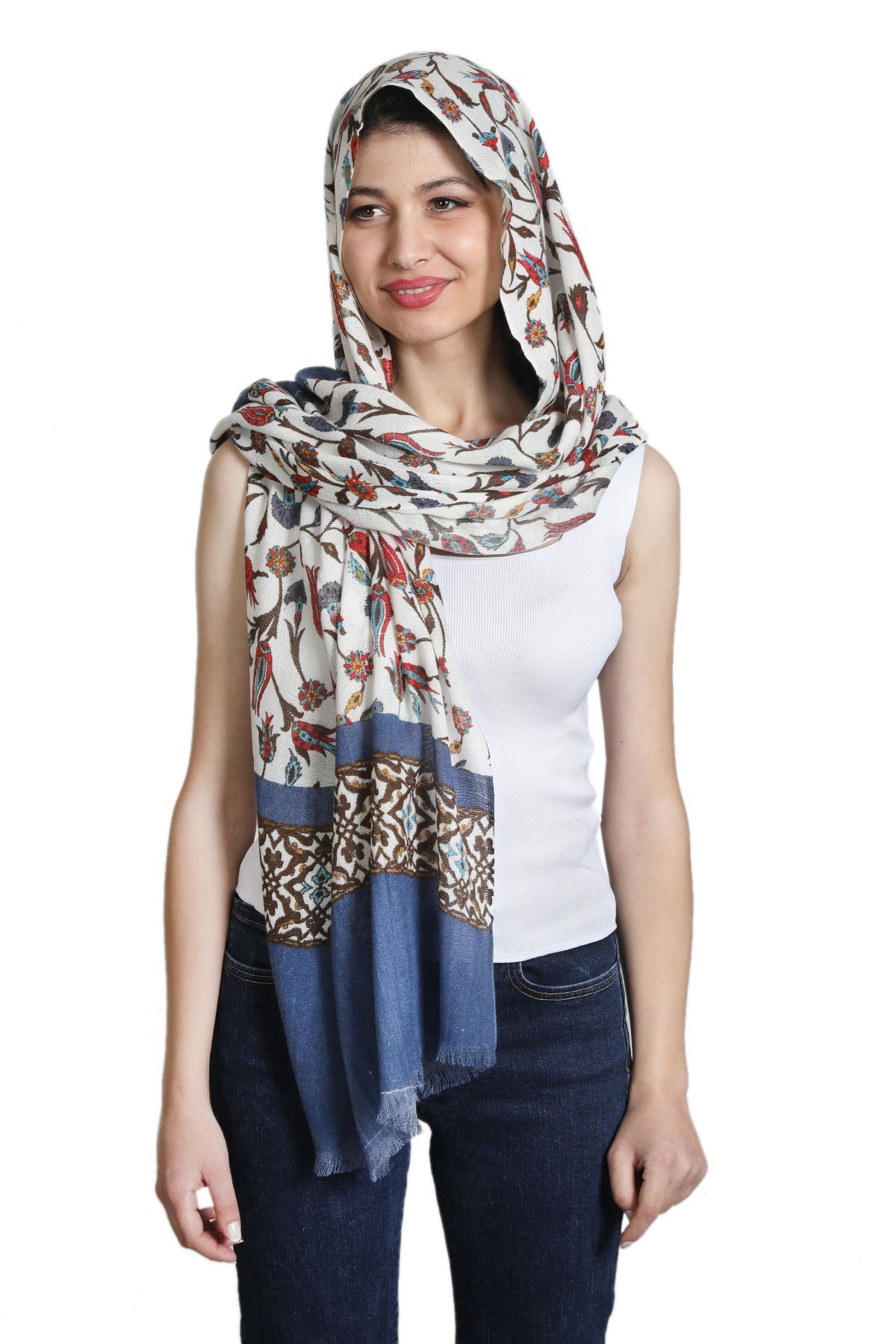 شال زنانه بژ و سرمه‌ای میستیک Mystic، مدل MS-340