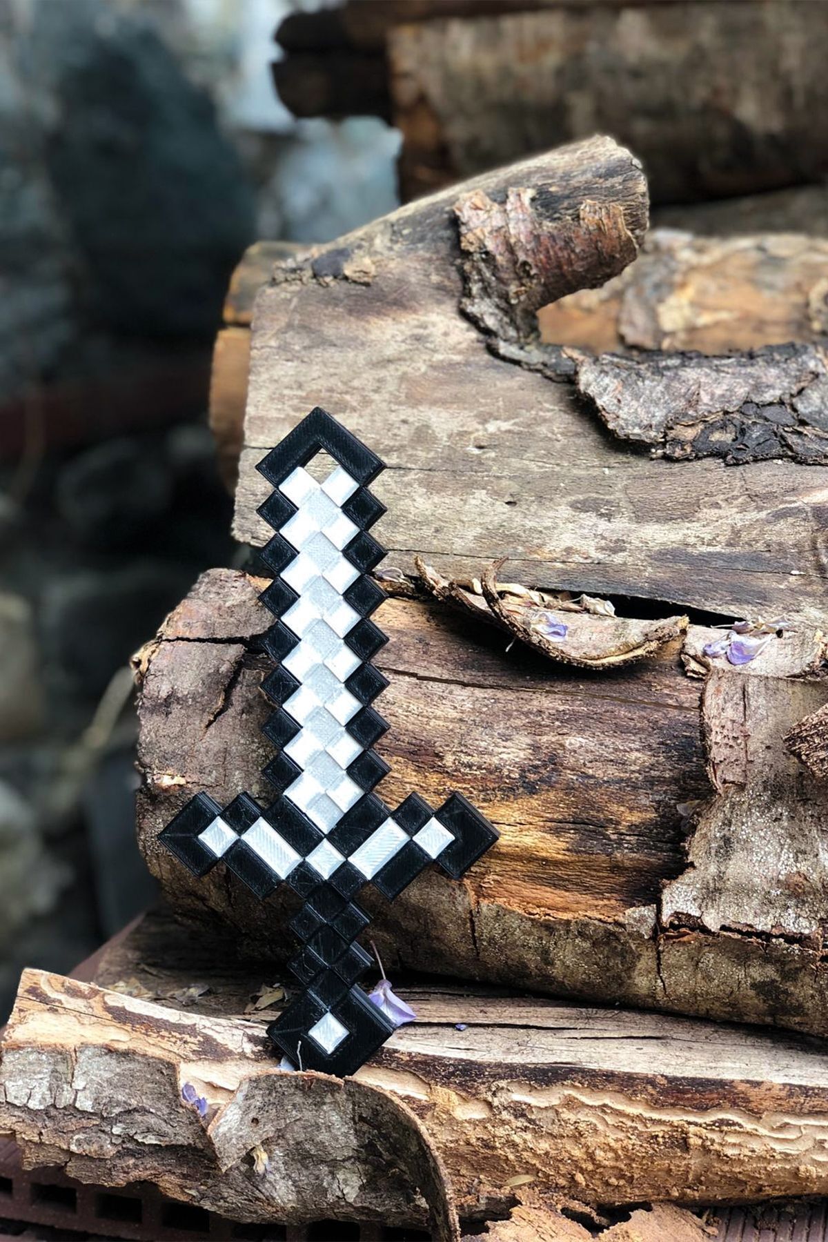 فیگور BURSA3DFILAMENT MINECRAFT SWORD GREY 25 CM Asi