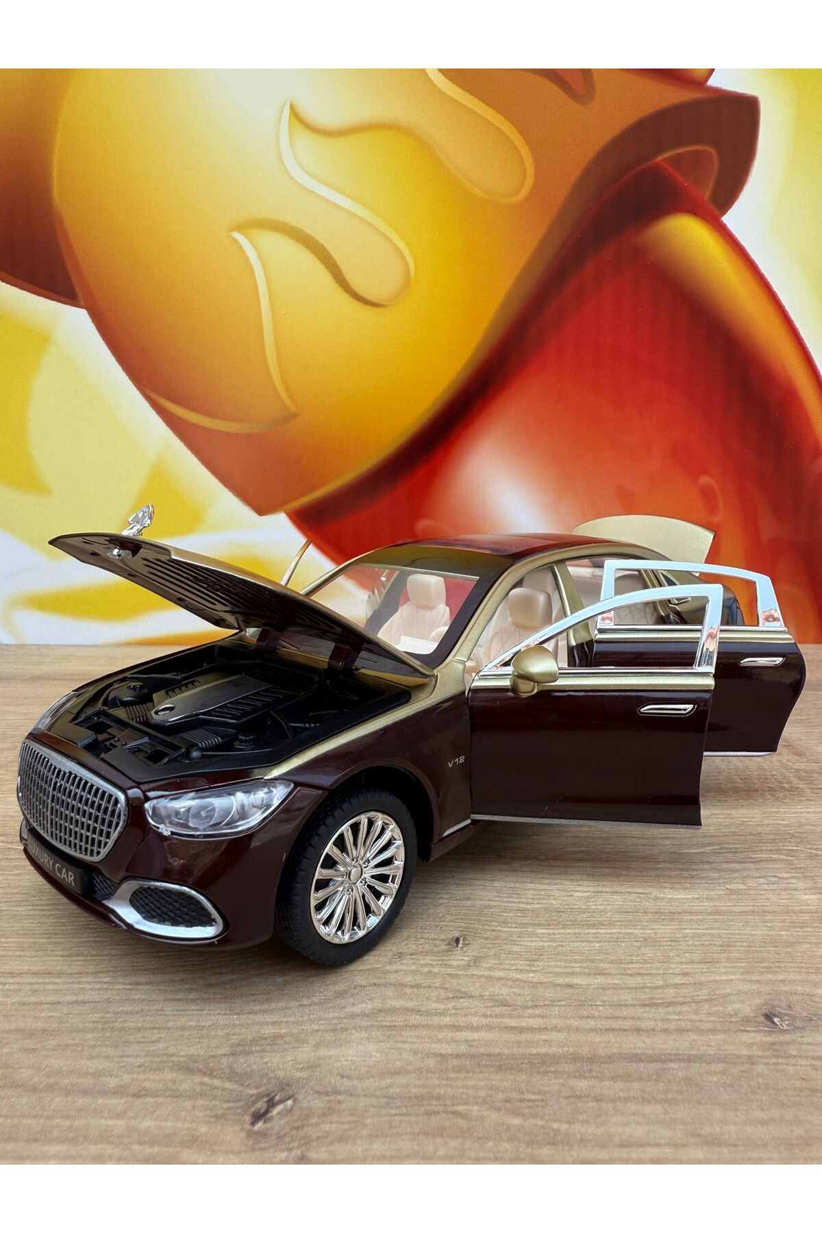 مدل خودرو مرسدس بنز S680 MAYBACH 1 24 DIE CAST METAL CAR OILLUMINATED HORN DOORS درب کاپوت باز می شود اورجینال scntoys