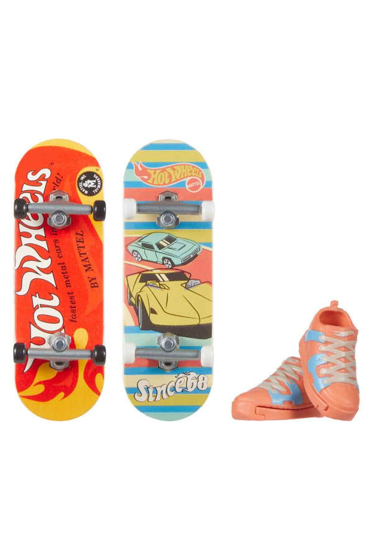 ماشین اسباب بازی SKATE 2 PACK RETRO FINGER SKATEBOARD HXL17 RIDER AND RAD SK8'R از ترکیه HOT WHEELS