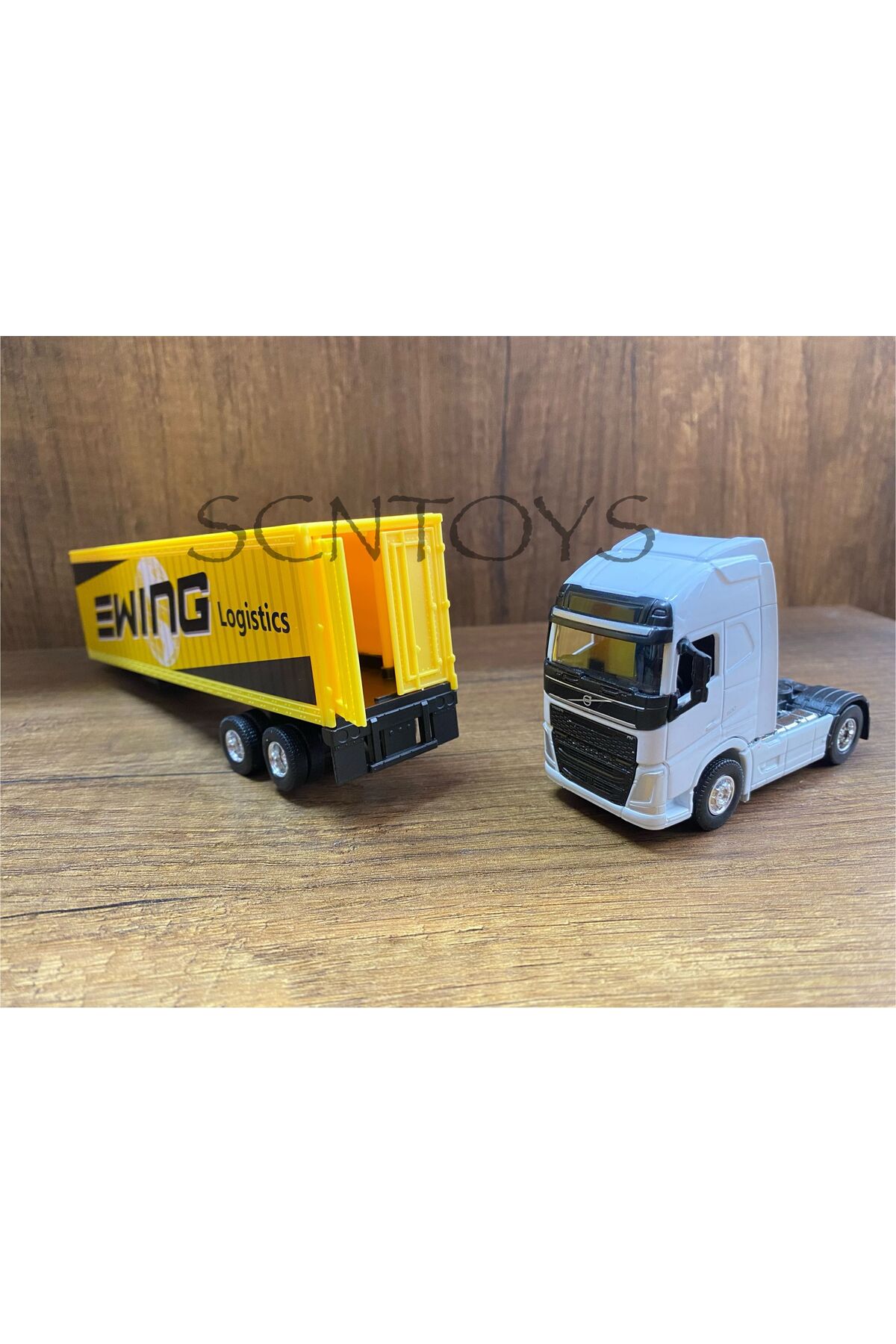ماشین اسباب بازی VOLVO 4X2 و TRAILER WELLY TRUCK TRACTOR TOY METAL COVERS باز scntoys