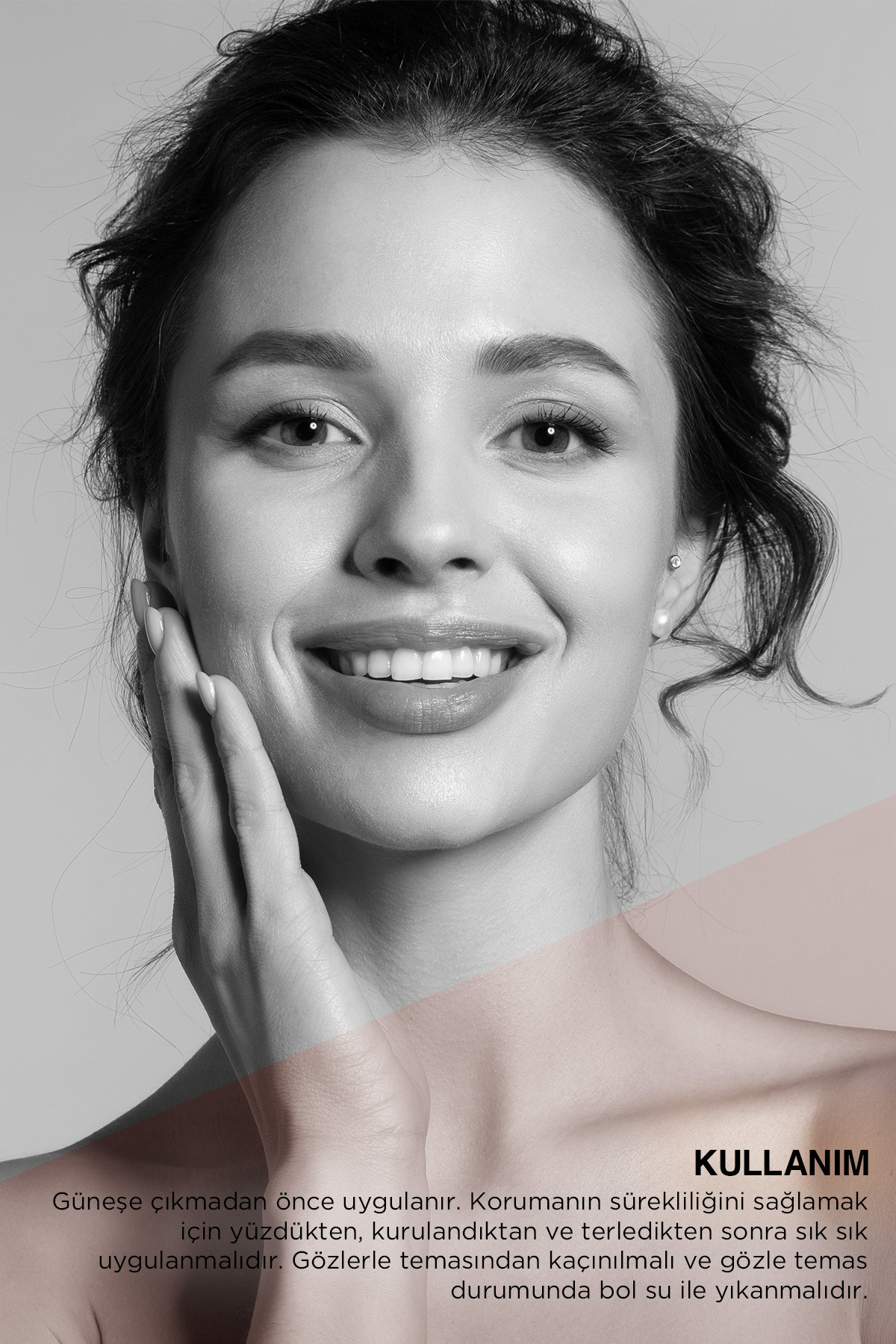 کرم ضد آفتاب صورت با SPF 50 مناسب پوست های مستعد لک 50 میلی لیتر حاوی آلفا آربوتین، کلاژن و اسید هیالورونیک بیوکسکین Bioxcin