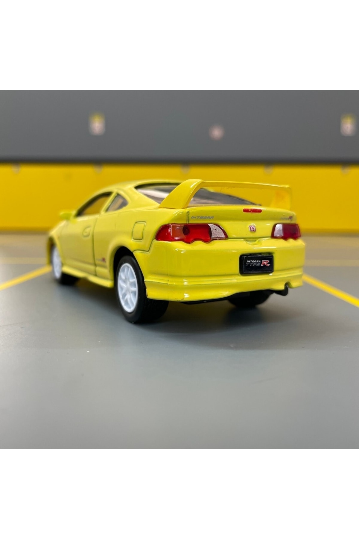 مدل خودرو HONDA INTEGRA TYPE R 1 36 SCALE DIECAST METAL MODEL CAR PULL DROP TOY اورجینال Genel Markalar