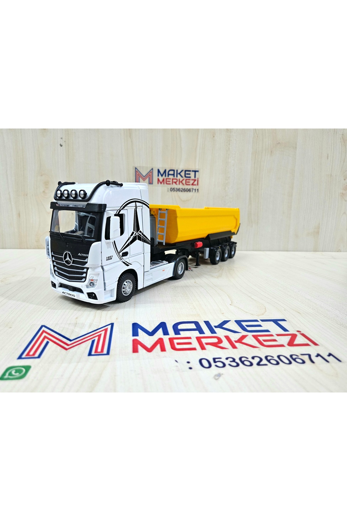 مدل خودرو 35 سانتی متر طول 1 36 MERCEDES ACTROS DUMP TRUCK MODEL نام نوشته شده سفید اورجینال Maket