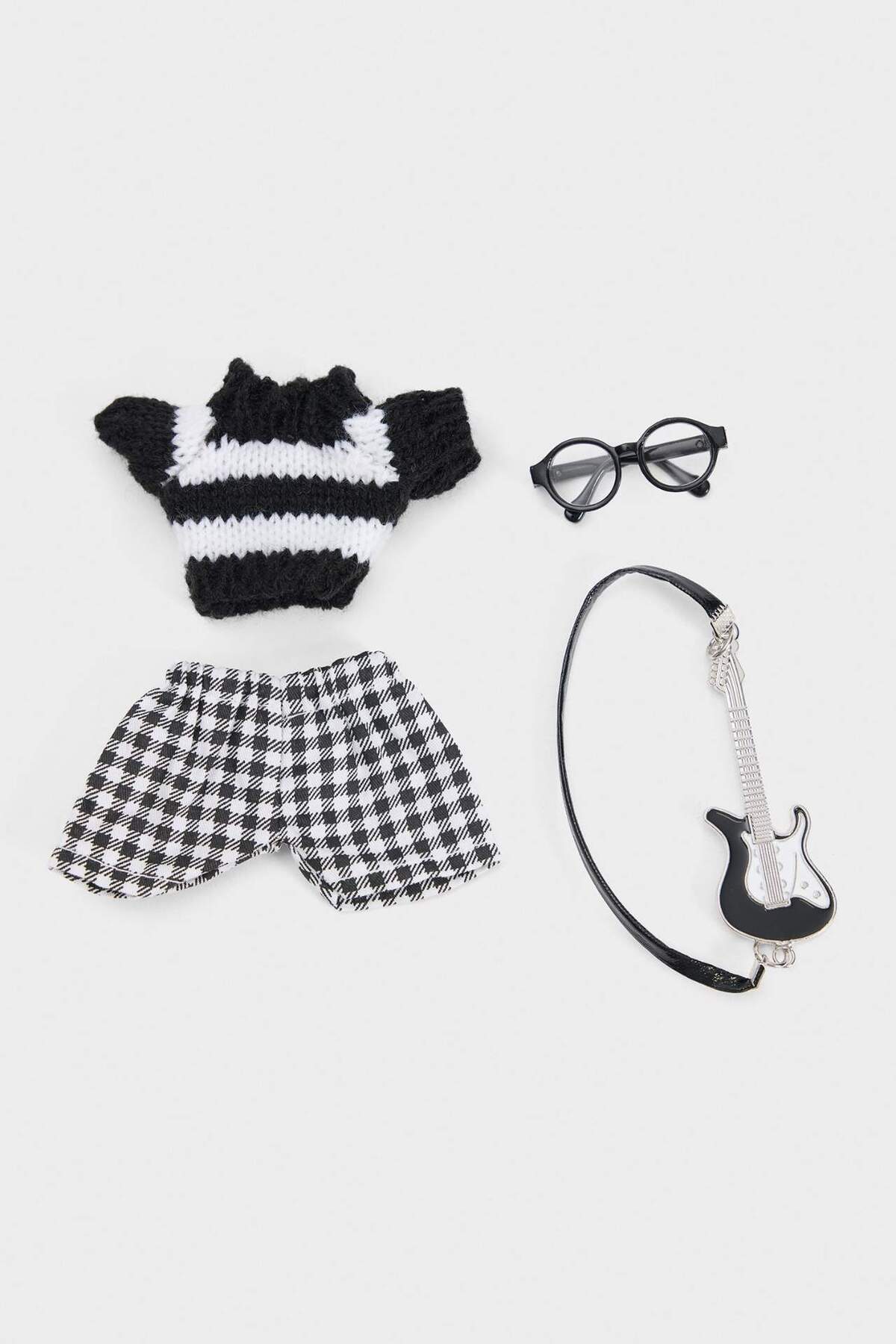 جلیقه کلید لباس زنانه با جاکلیدی مشکی جزئیات G2346AXNS Defacto