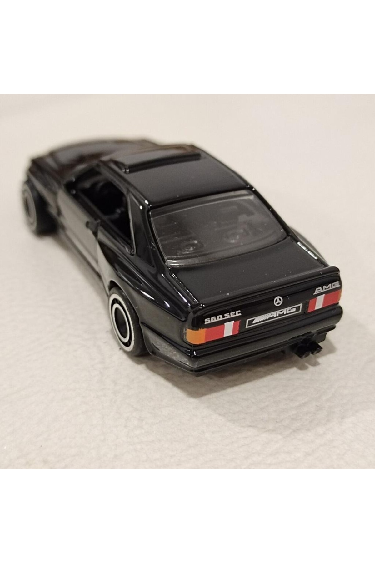ماشین اسباب بازی های تک '89 مرسدس بنز 560 ثانیه AMG HKG45 هات ویلز اورجینال HOT WHEELS