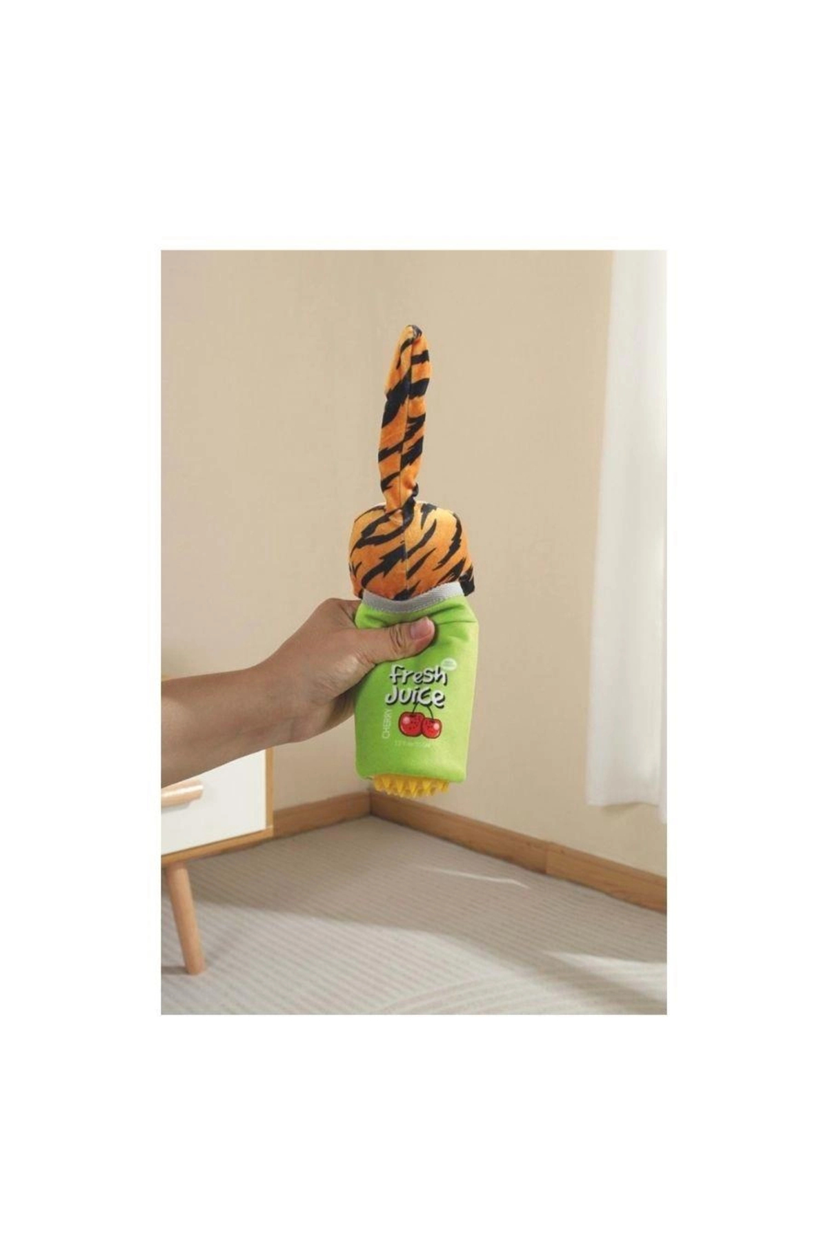 اسباب‌بازی تشویقی سگ ام‌پتس M-PETS Ozzy Snack Attack چندرنگ