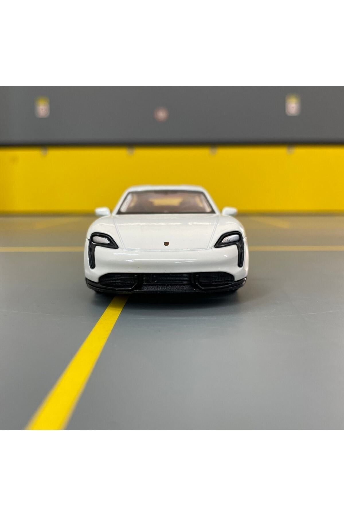 مدل خودرو PORSCHE TAYCAN TURBO S 1 36 SCALE DIECAST METAL MODEL CAR TOY اورجینال Genel Markalar
