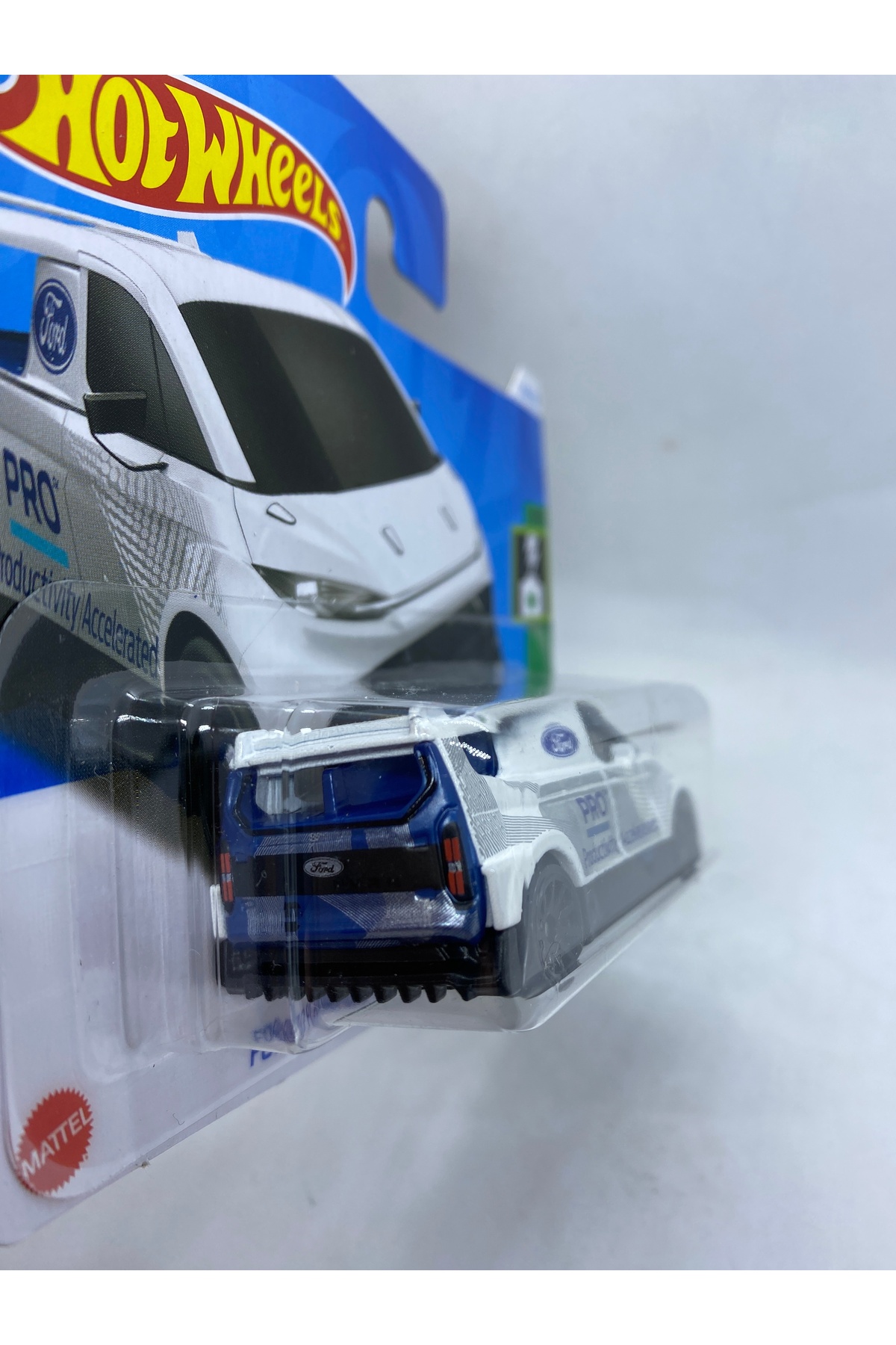 ماشین اسباب بازی FORD PERFORMANCE SUPERVAN 4 TRANSIT سفید از ترکیه HOT WHEELS