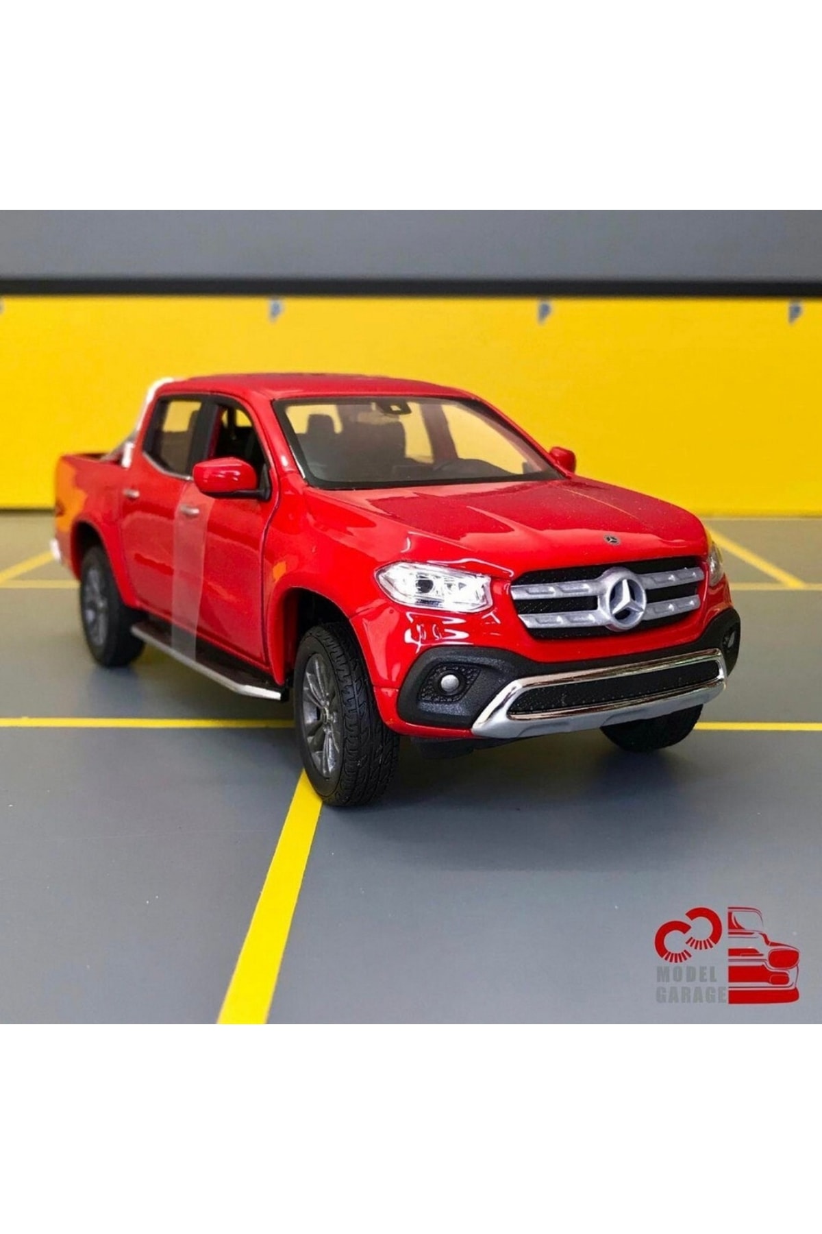 مدل خودرو مرسدس بنز X CLASS 1 24 SCALE C&amp;C MODEL GARAGE DIECAST METAL CAR اورجینال WELLY