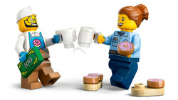 مجموعه ساختنی کامیون دونات لگو LEGO سیتی City مدل 60452، ۱۹۶ قطعه، حداقل ۵ سال