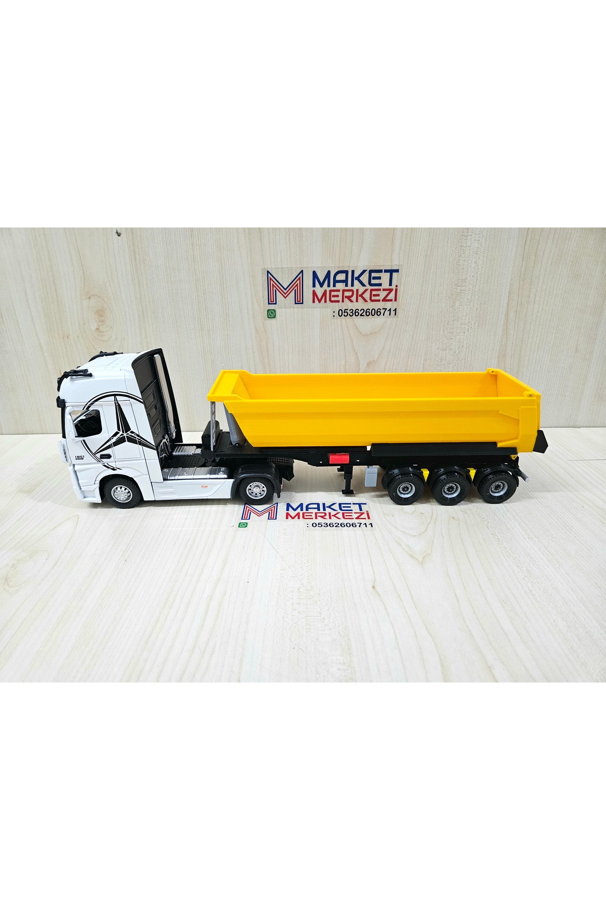 مدل خودرو 35 سانتی متر طول 1 36 MERCEDES ACTROS DUMP TRUCK MODEL نام نوشته شده سفید اورجینال Maket