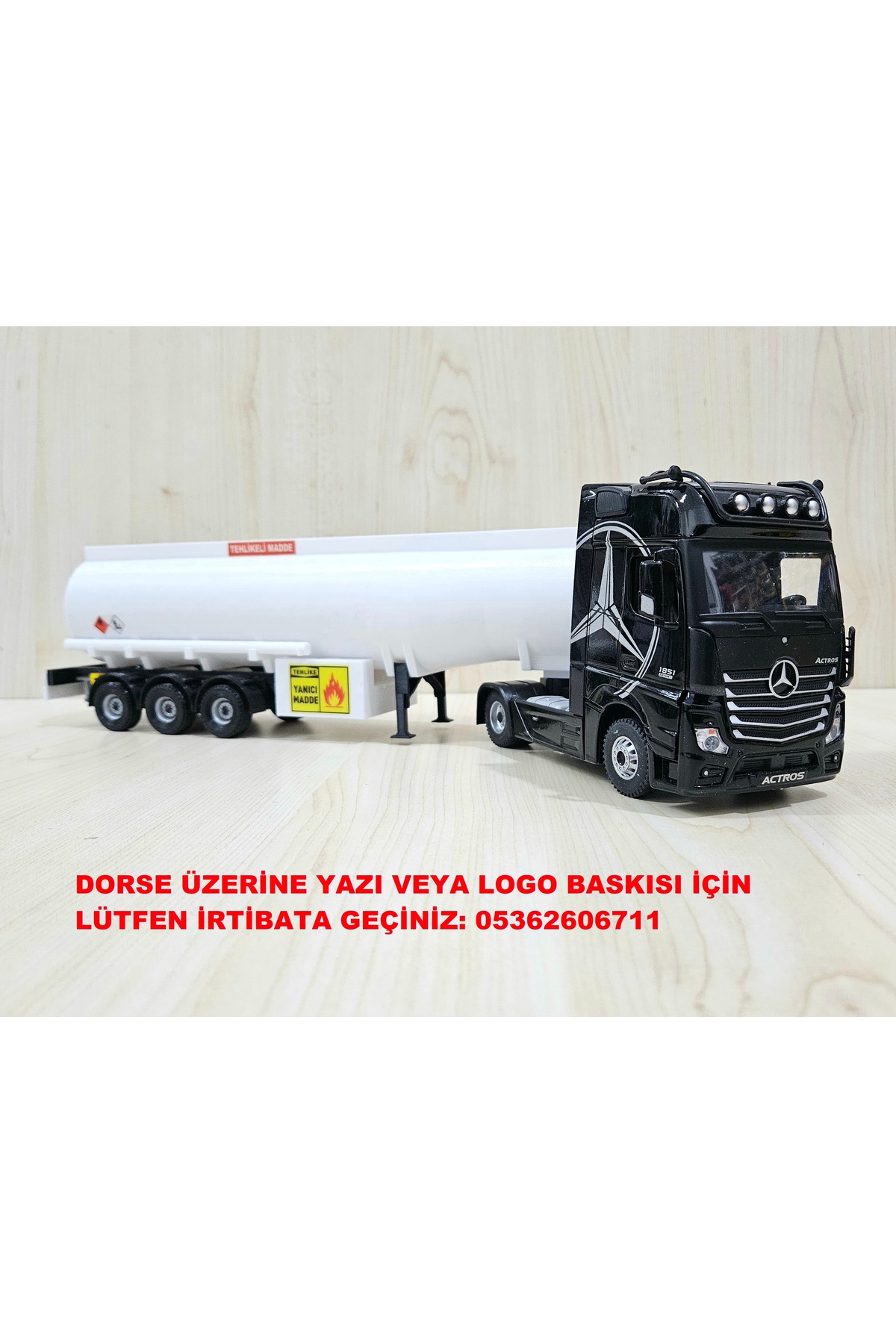 مدل خودرو طول نیم متر 1 36 MERCEDES ACTROS TANKER TRUCK MODEL نام نوشته شده مشکی اورجینال Maket